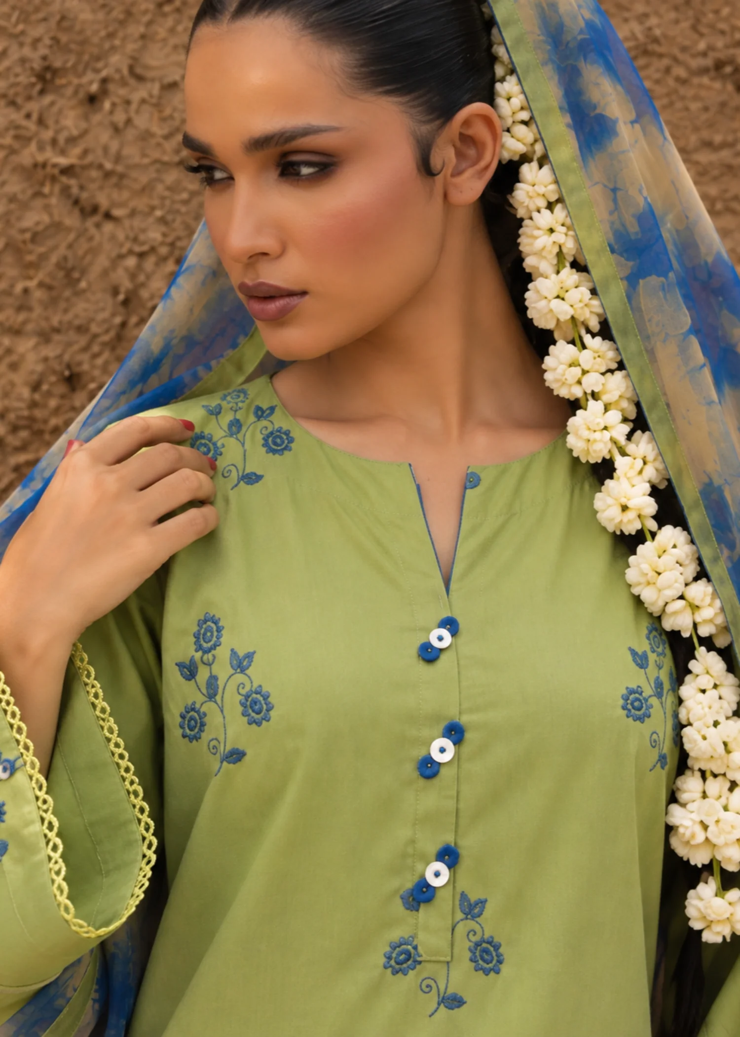 cambric Kurta Set in Pistachio green - view 2