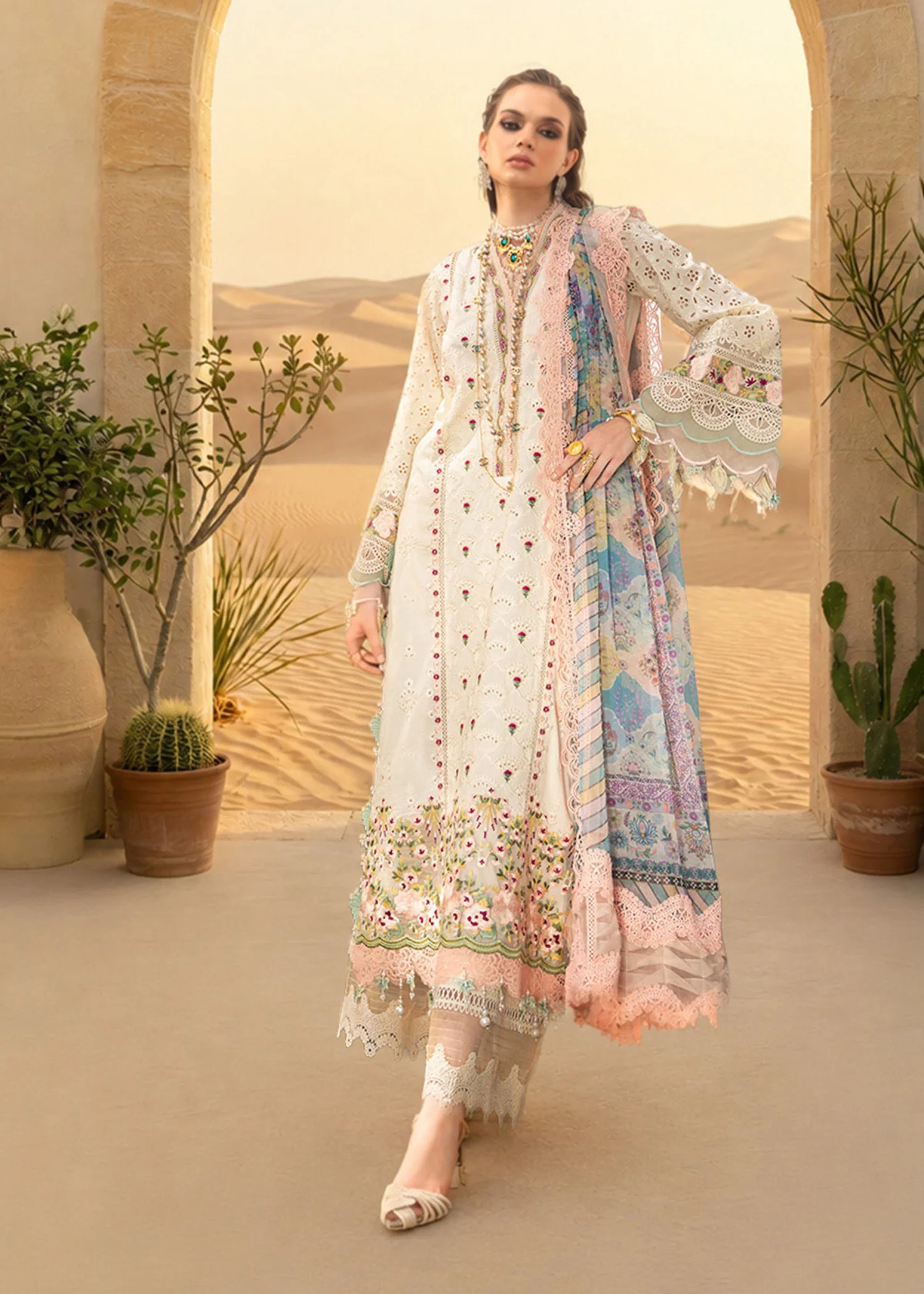 lawn Kurta Set in White