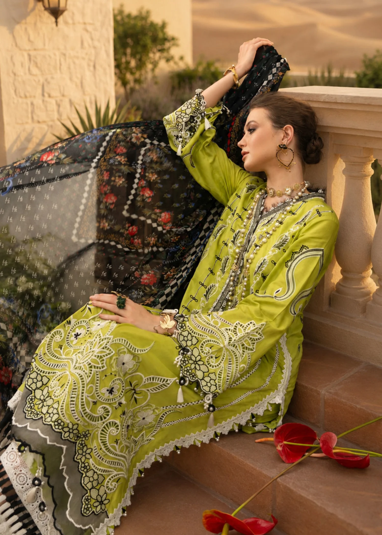 lawn Kurta Set in Herb green - view 3