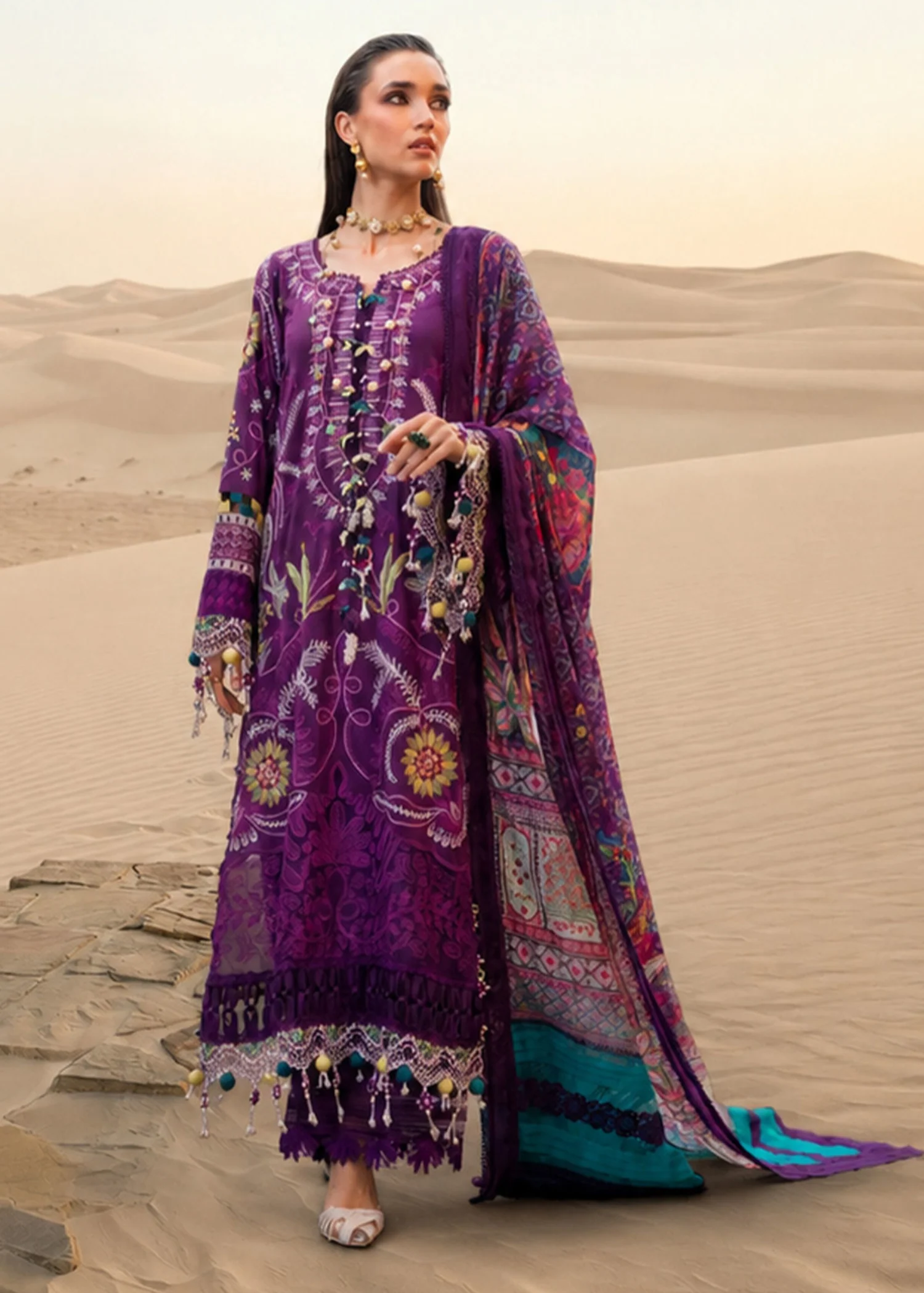 lawn Kurta Set in Purple - view 4