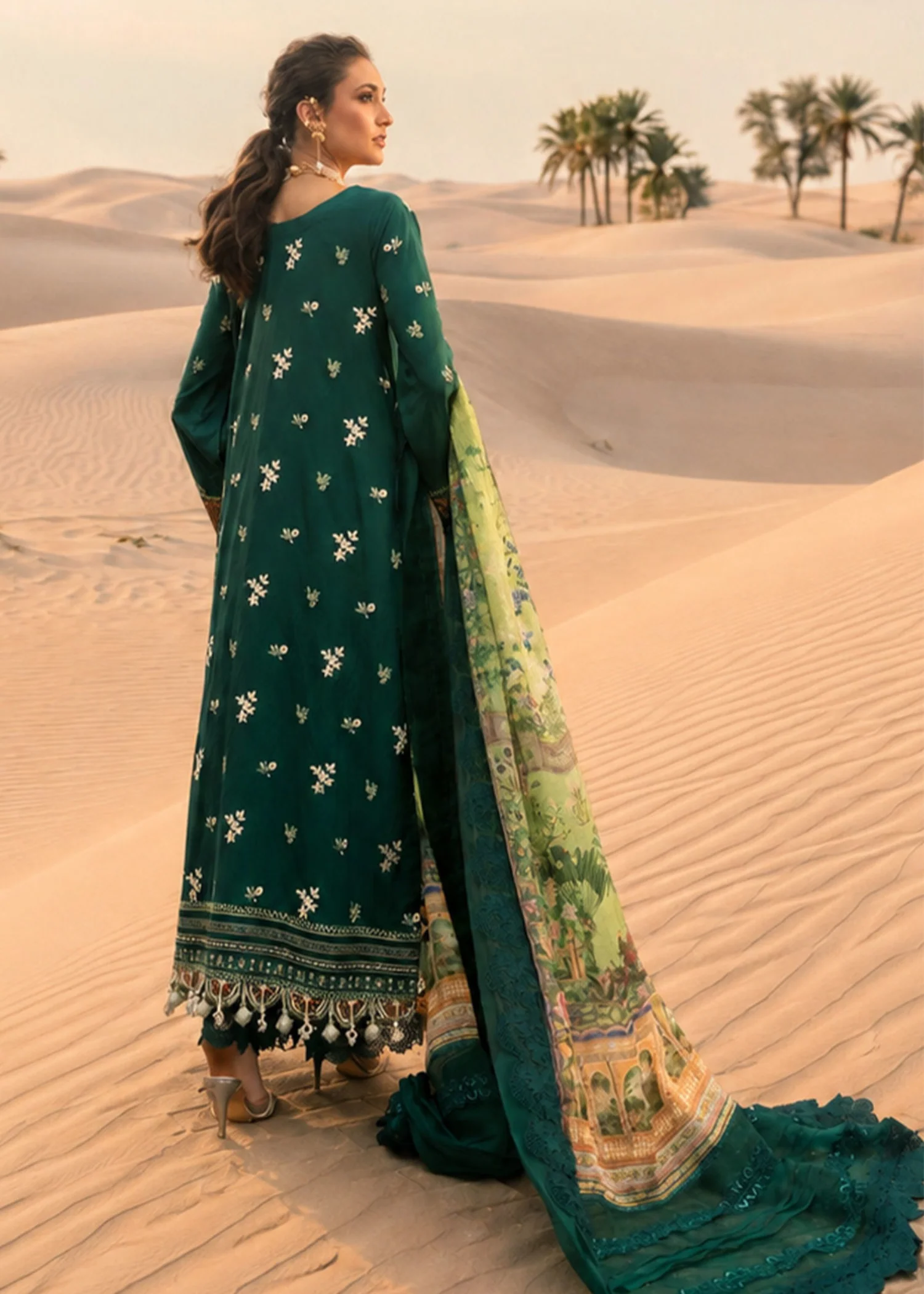 lawn Kurta Set in Bottle green - view 2