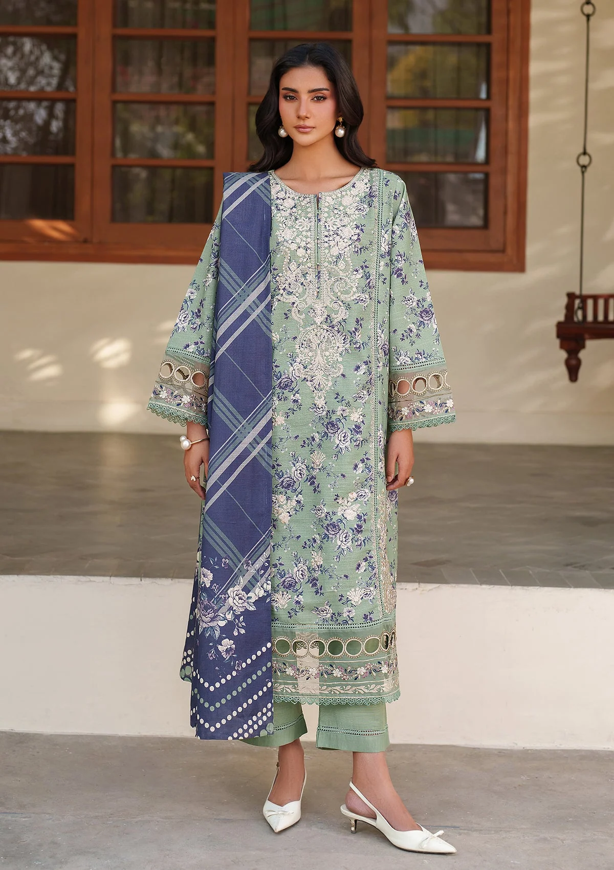 lawn Kurta Set in Tea green