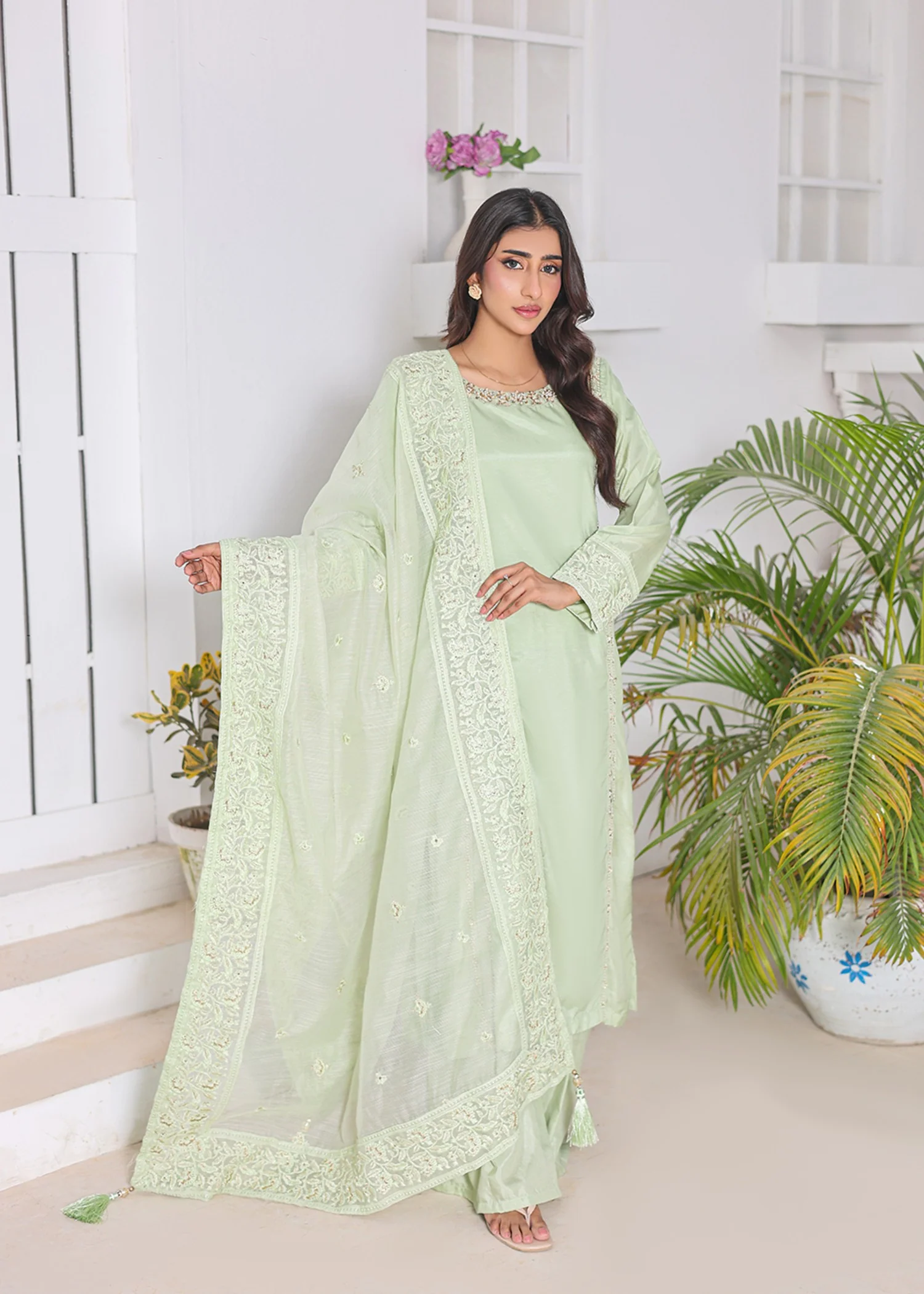 raw silk Kurta Set in Pistachio green