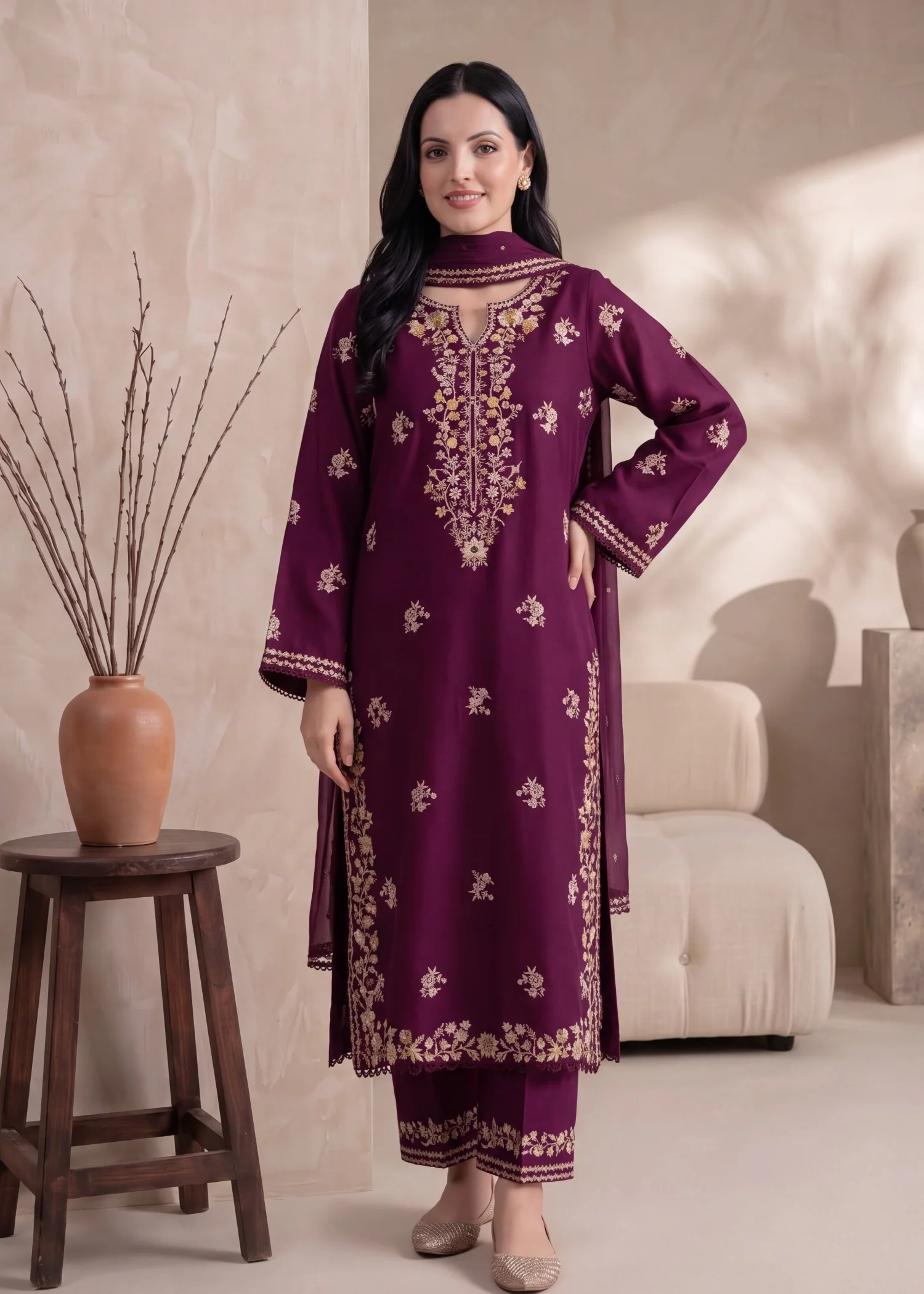 lawn Kurta Set in Purple - view 3