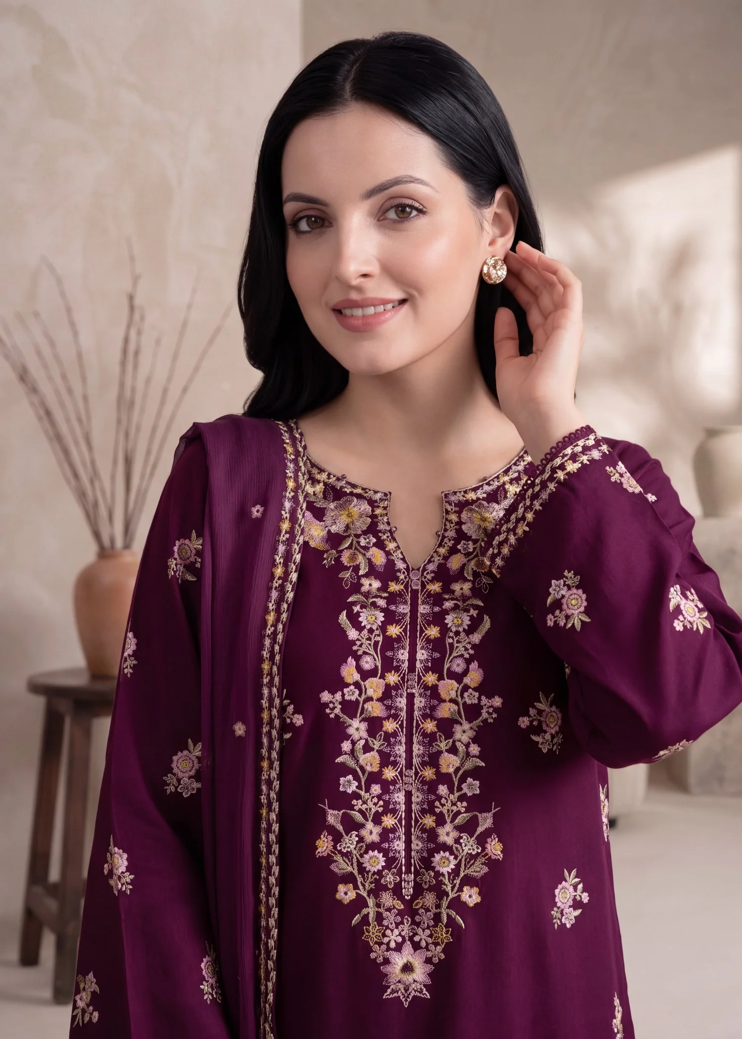 lawn Kurta Set in Purple - view 6