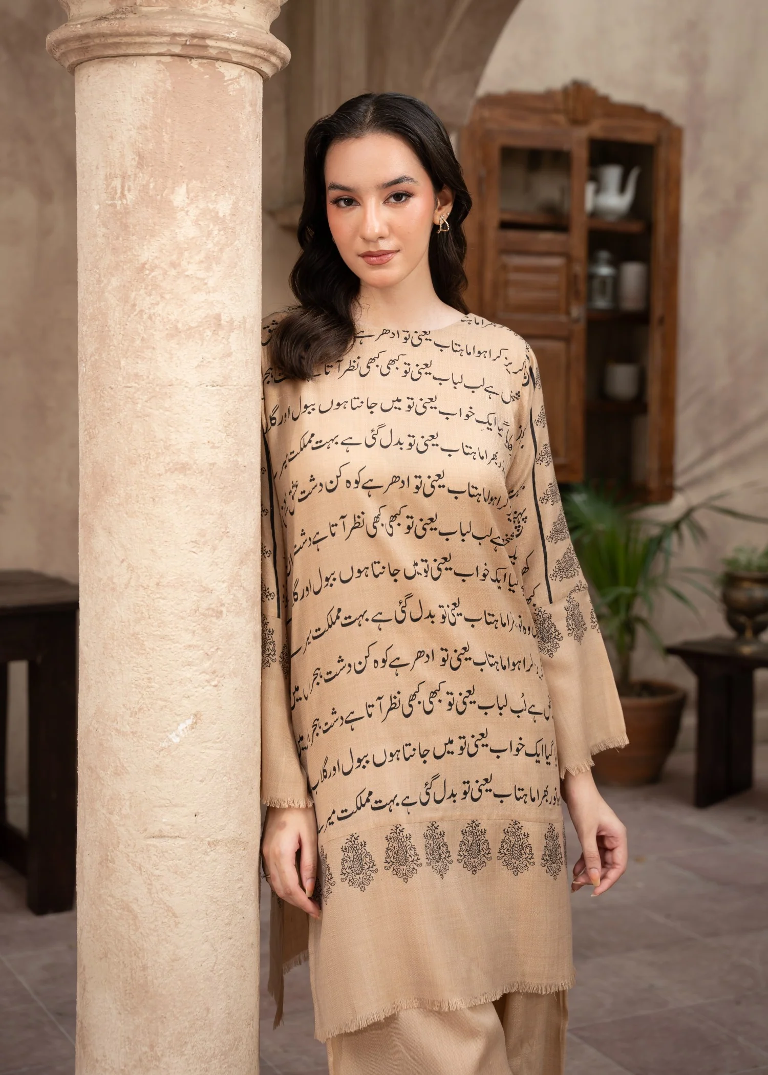 pashmina wool Kurta Set in Beige - view 4