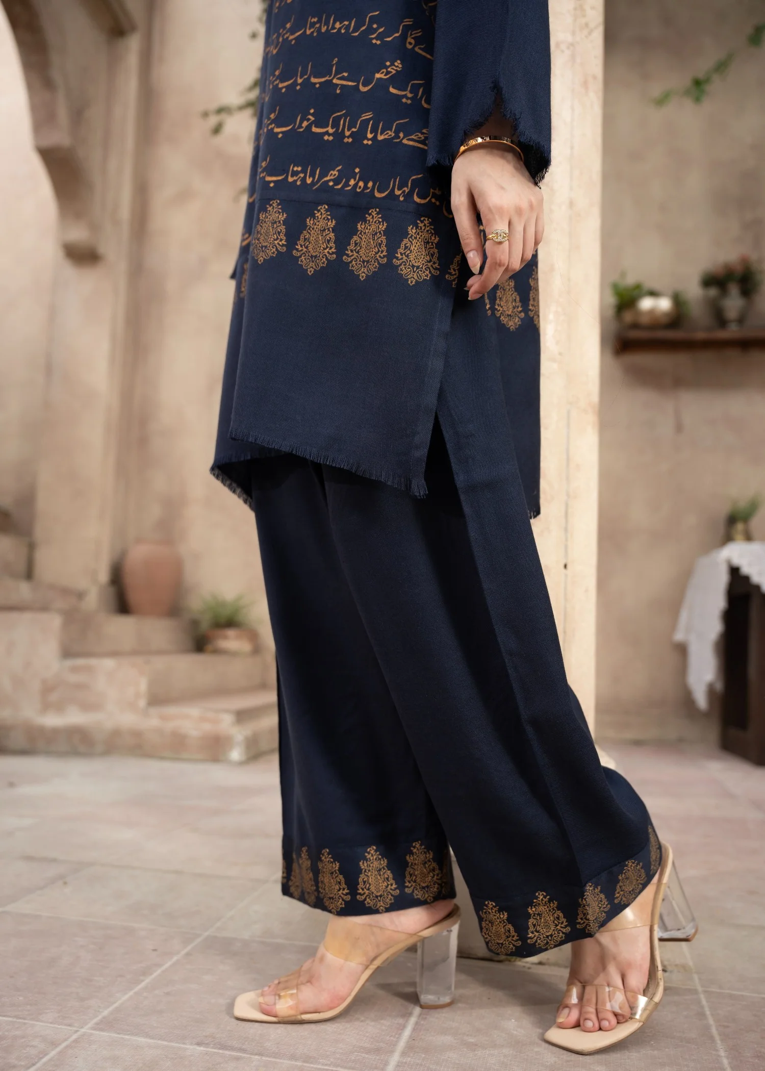 pashmina wool Kurta Set in Navy blue - view 6