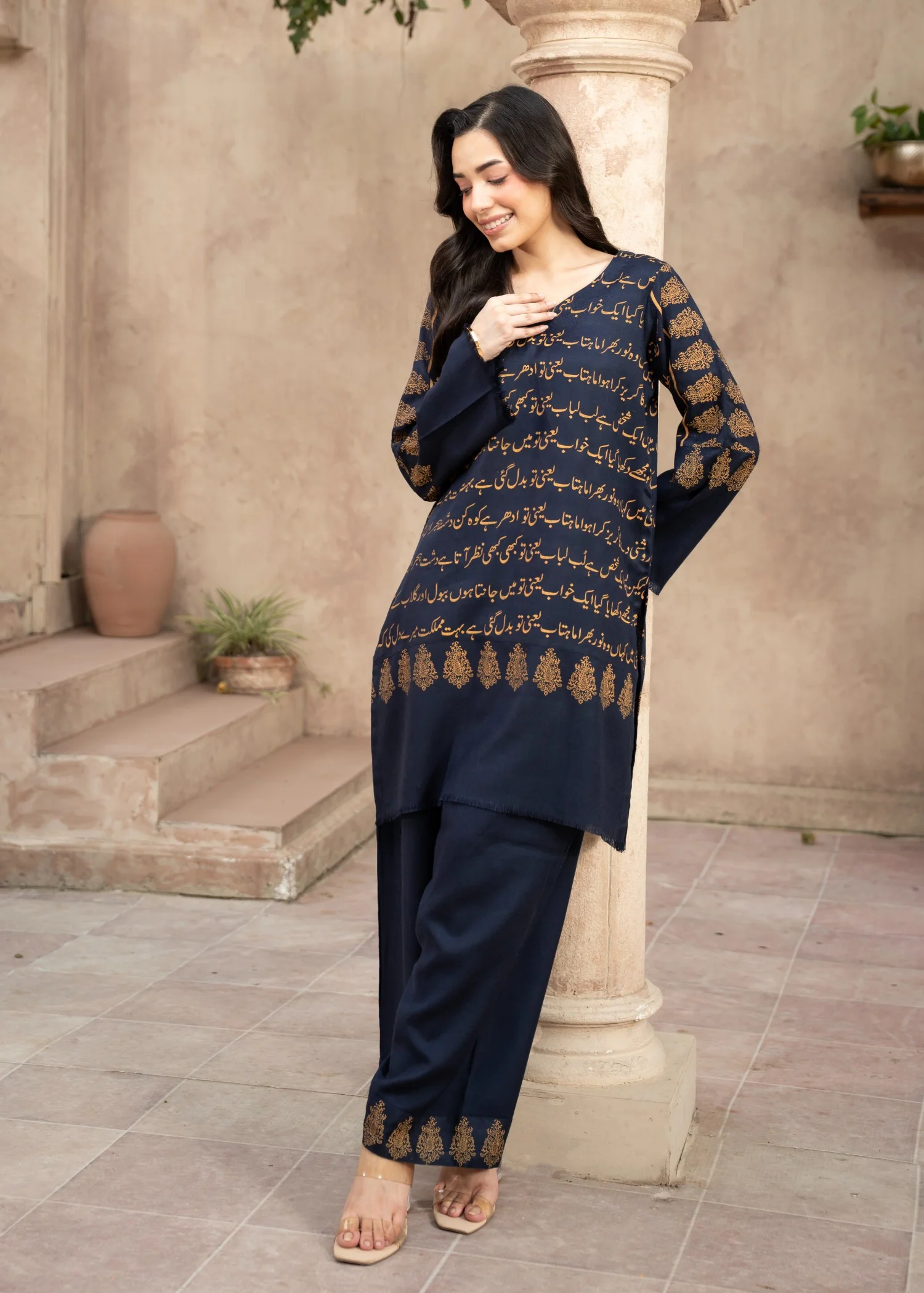 pashmina wool Kurta Set in Navy blue - view 8