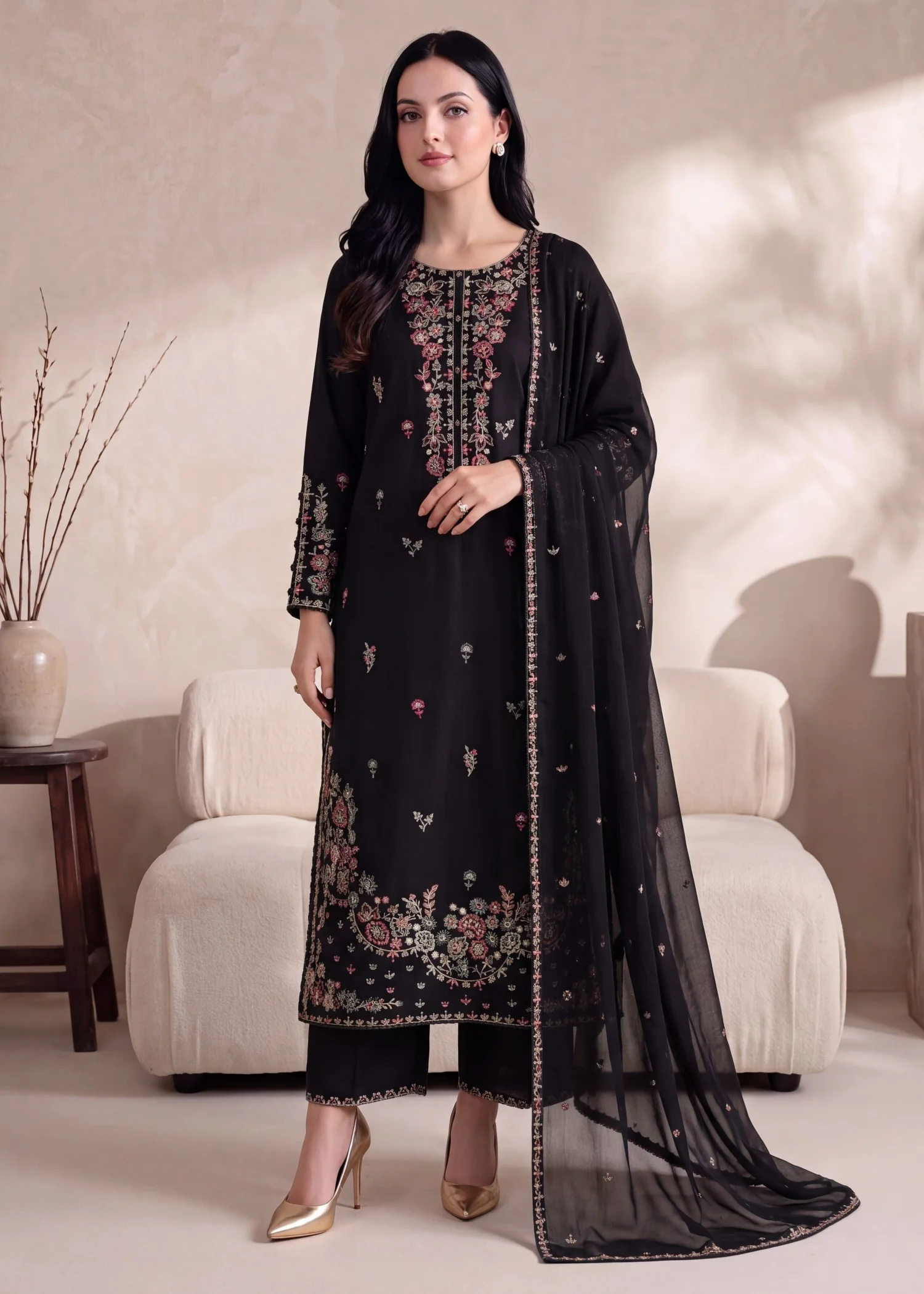 lawn Kurta Set in Black