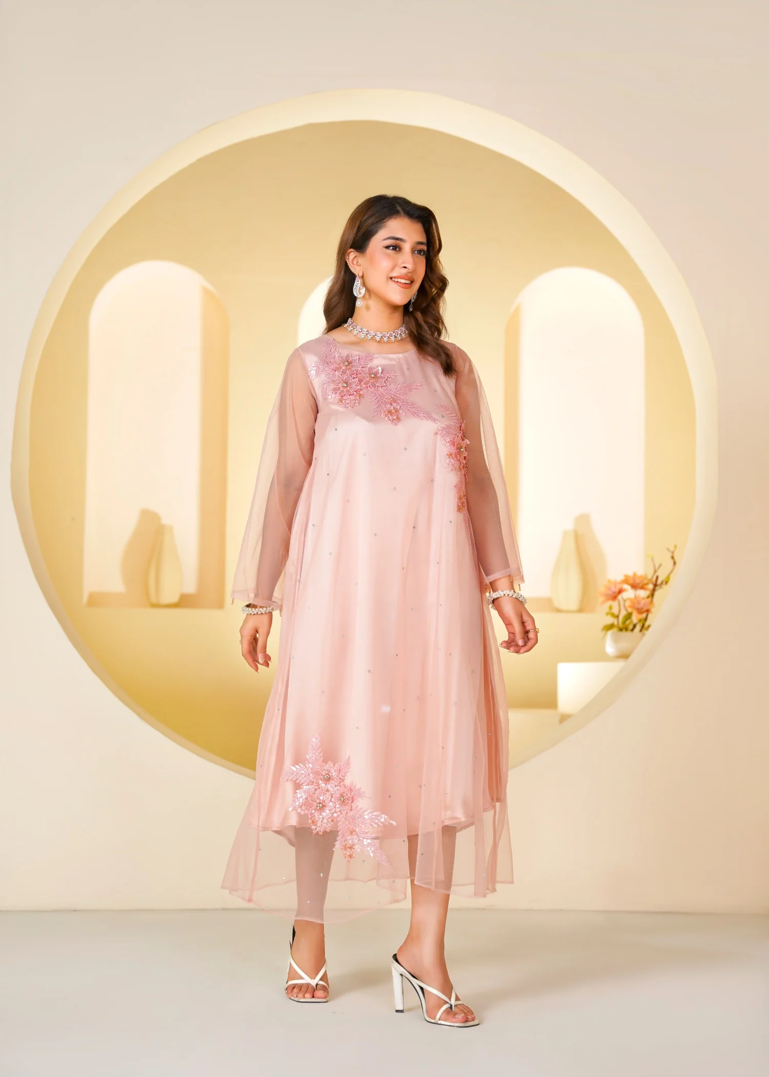charmuse/shamooz Maxi in Blush pink - view 3