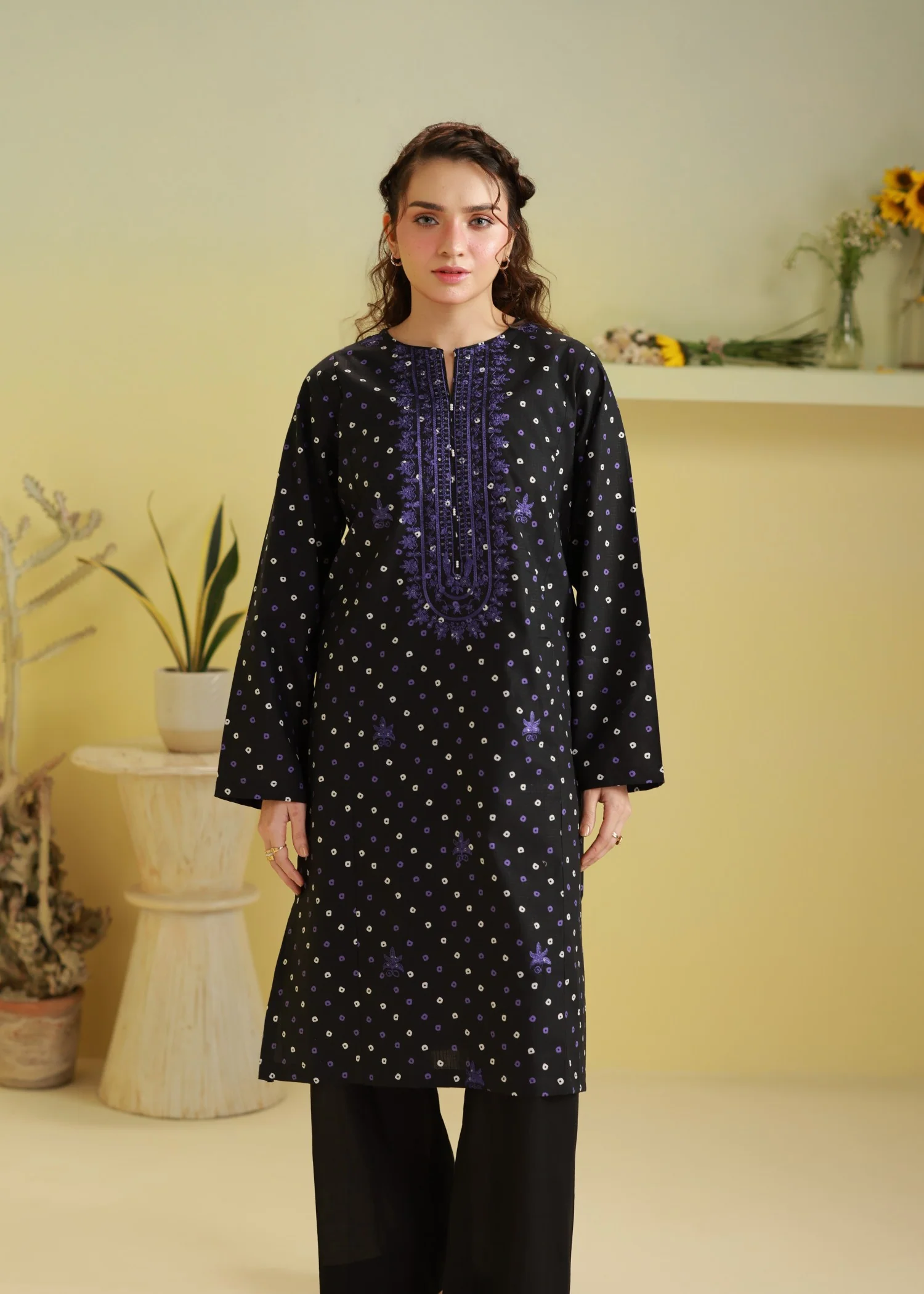 khaddar Kurti in Black