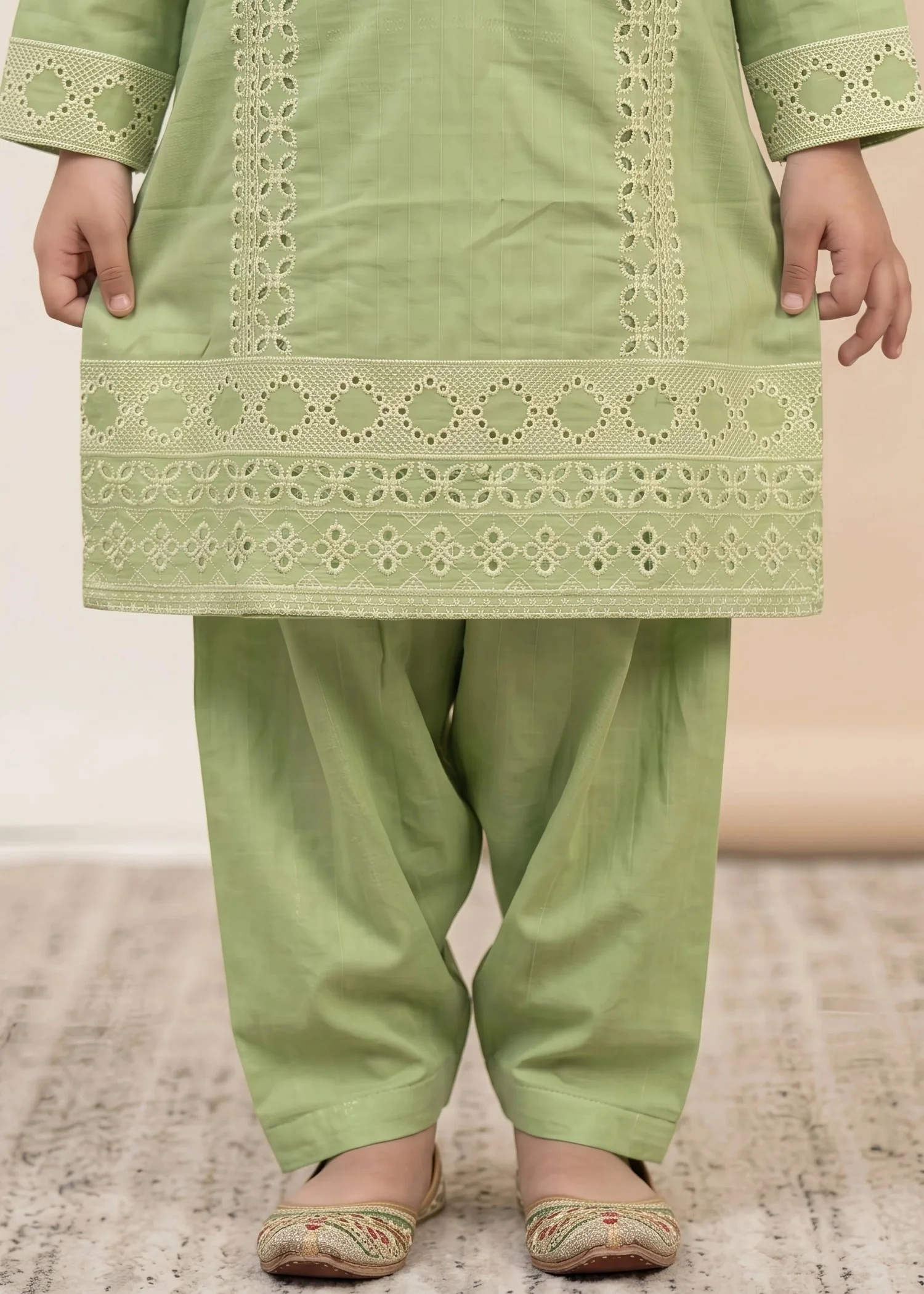 cambric cotton Kurta Set in Pistachio green - view 3