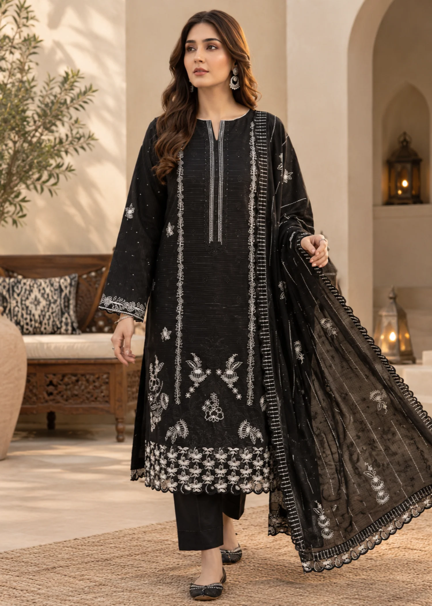 viscose Unstitched in Black