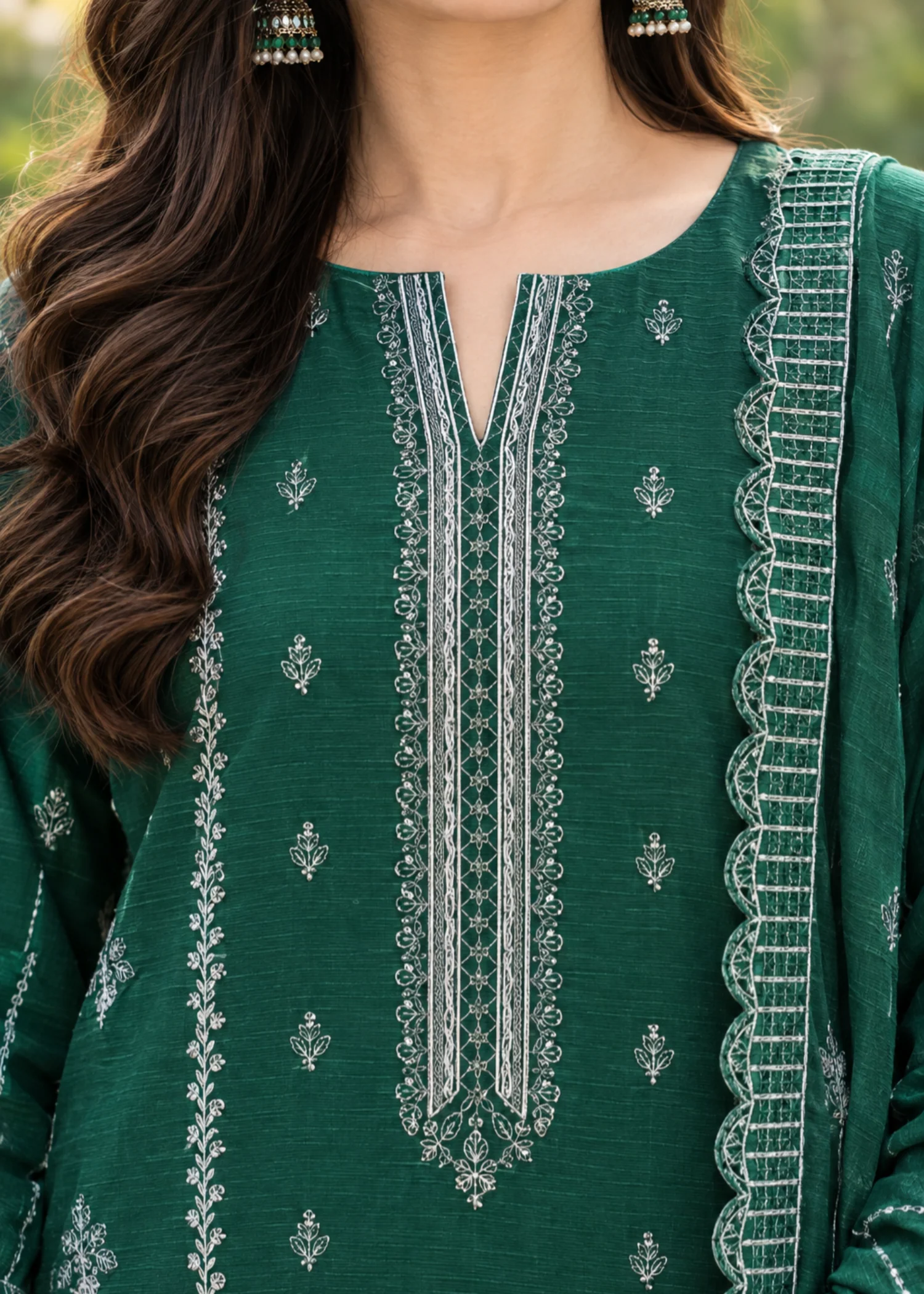 viscose Unstitched in Dark green - view 2