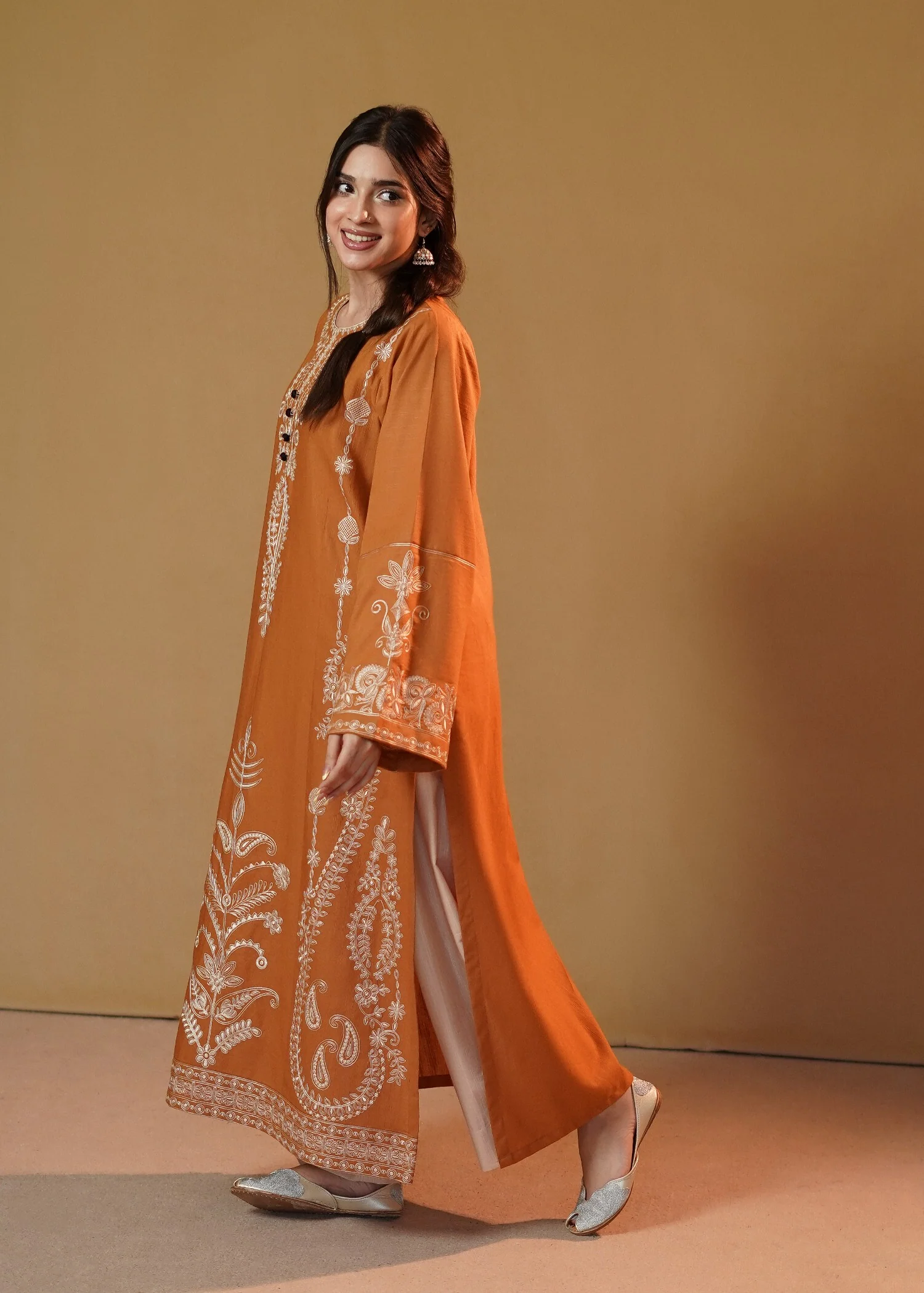 slub khaddar Kurta Set in Rust orange - view 6