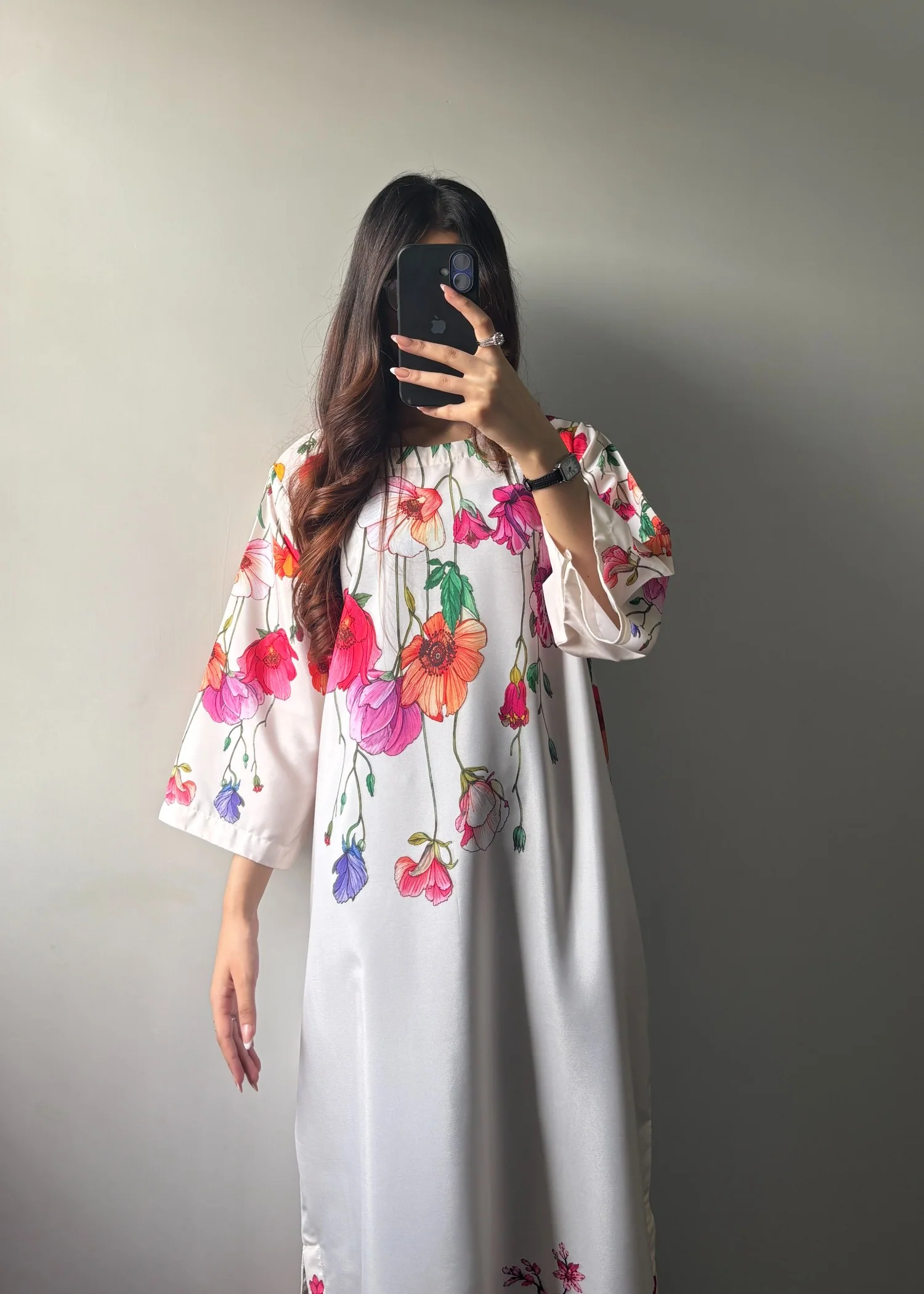 silk Kaftan in Floral white - view 6