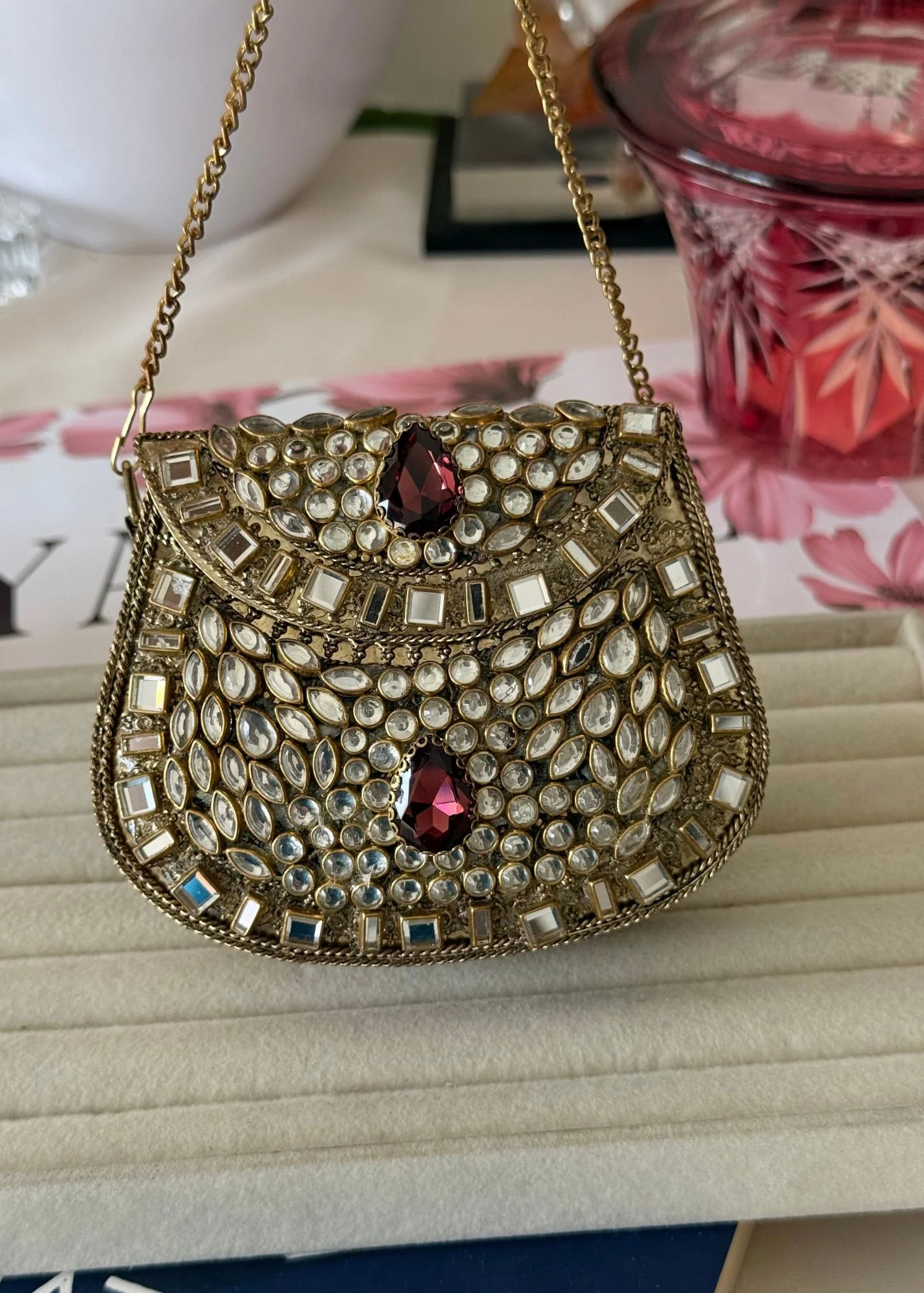 Clutch in Gold Color by - Trendy Women Clutch EJW2868 - view 4
