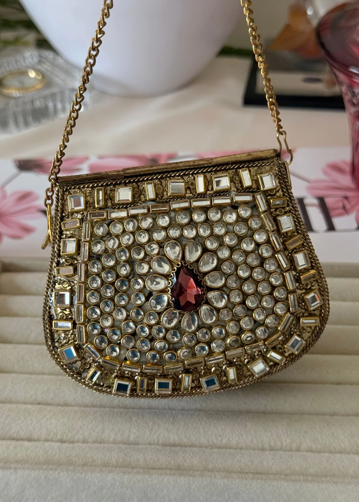 Clutch in Gold Color by - Trendy Women Clutch EJW2868 - view 6