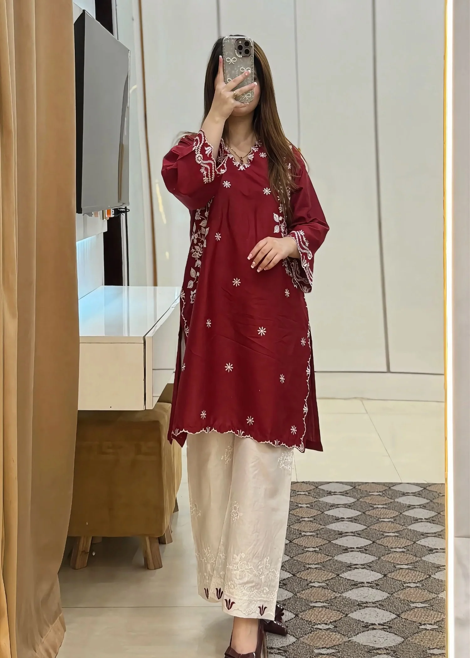 lawn Kurta Set in Maroon - view 5