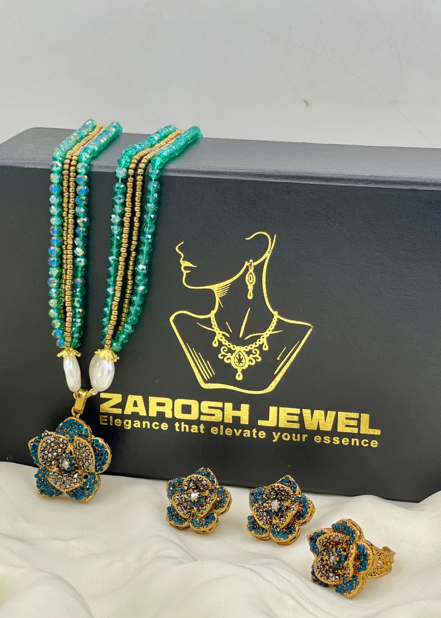 Jewelry Set in Teal Color by - Trendy Women Jewelry Set HUH1575 - view 2