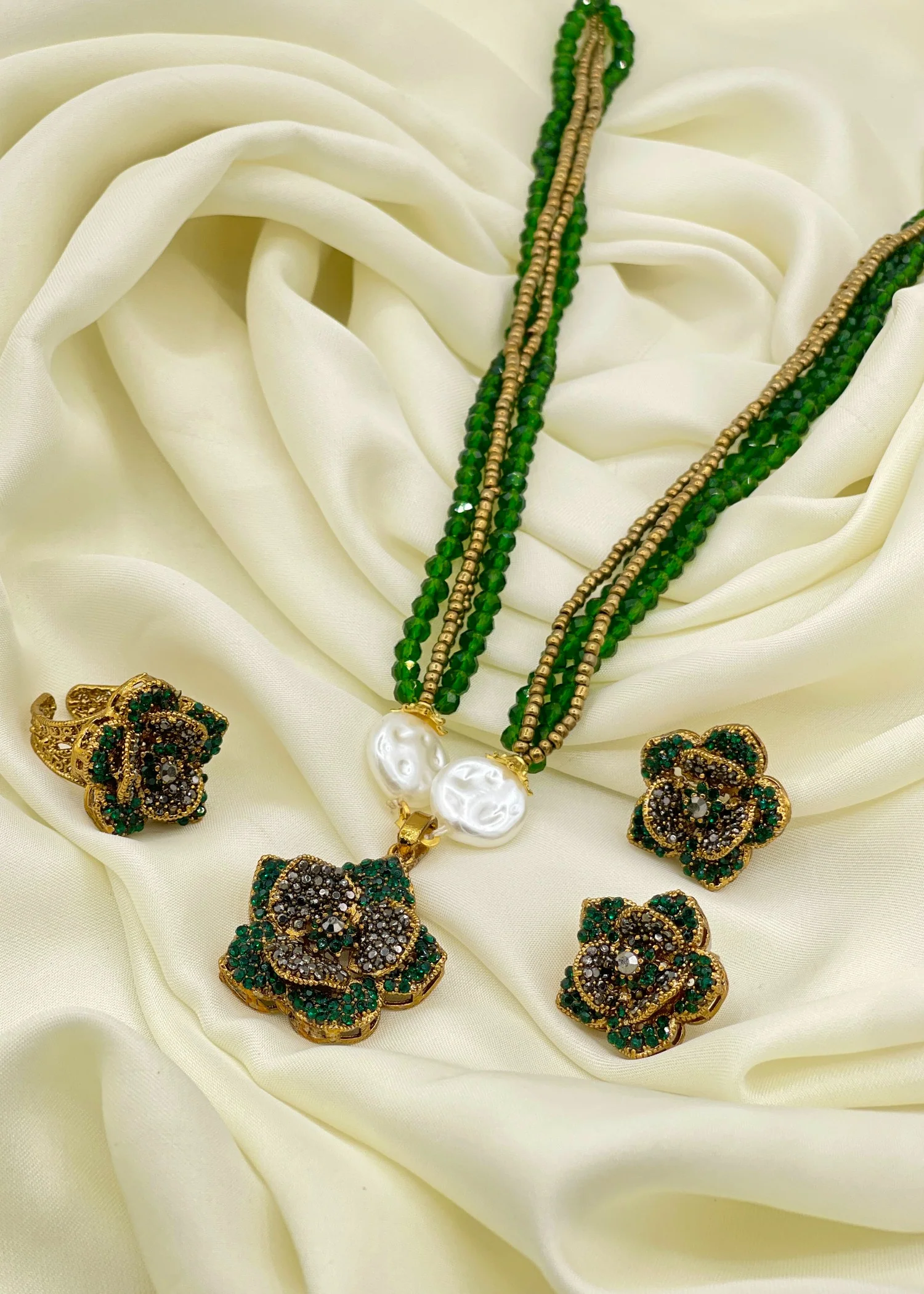 Jewelry Set in Green Color by - Trendy Women Jewelry Set TTU3853 - jewelry sets for women at ShoplyHub
