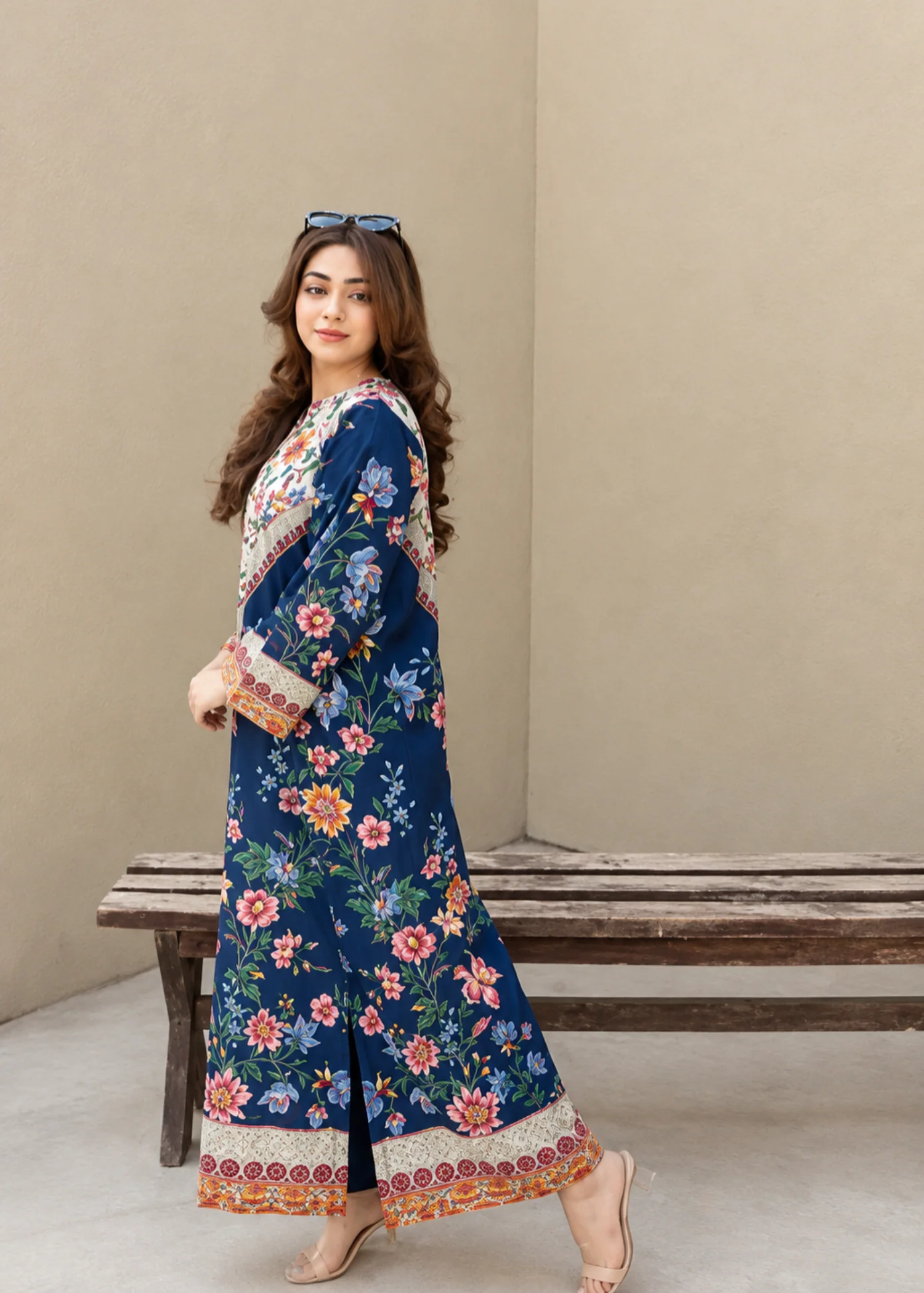 silk Kaftan in Dark blue, white - view 2