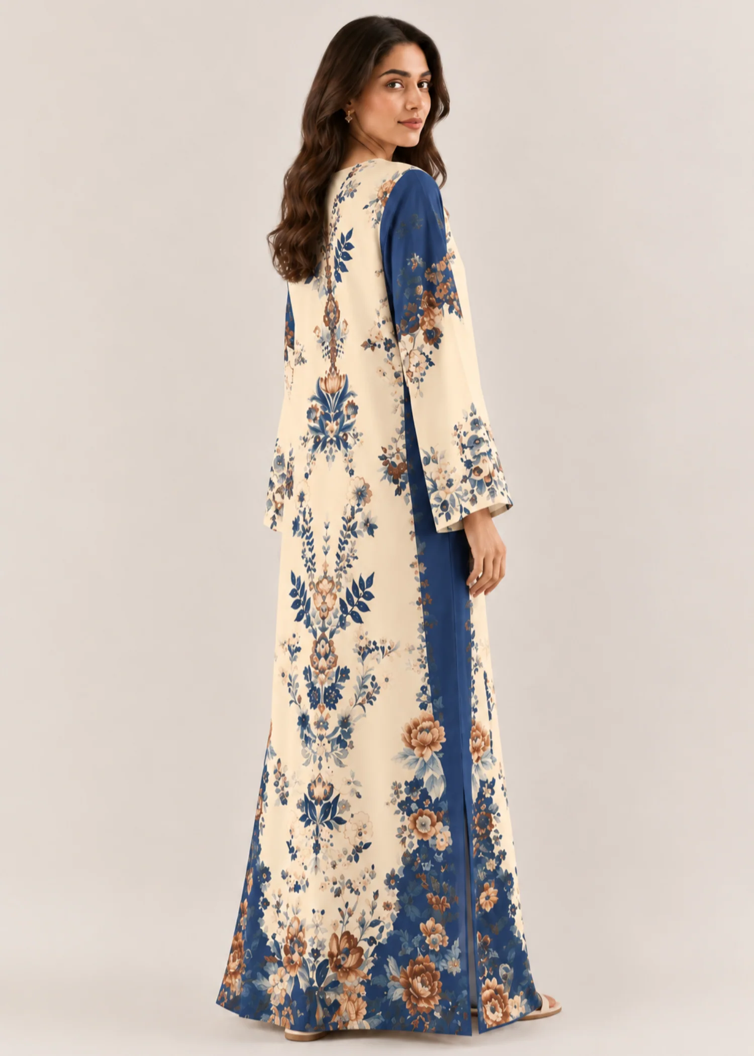 silk Kaftan in Floral white - view 2
