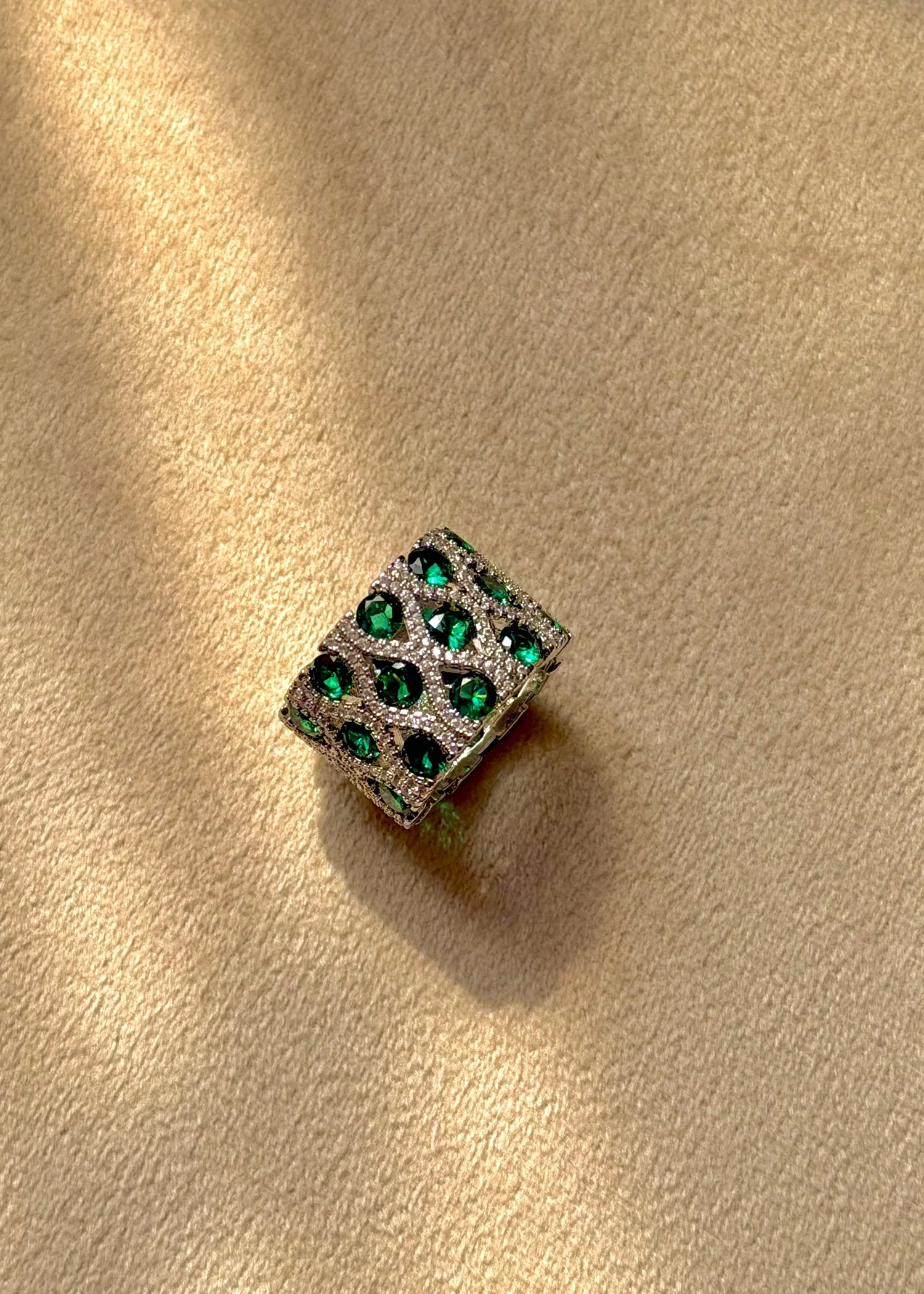 Ring in Emerald green, silver Color by - Trendy Women Ring CFW0502 - view 3