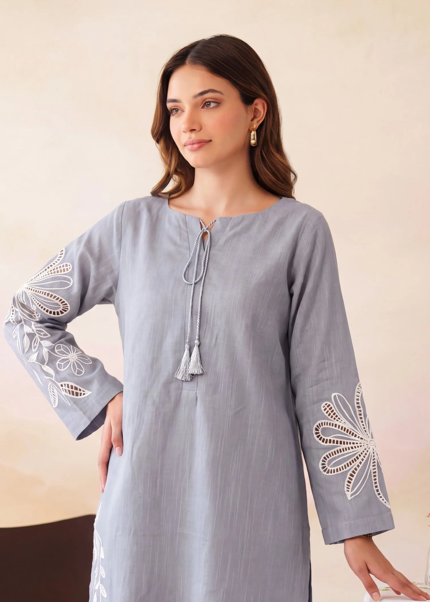 khaddar Kurta Set in Ash grey - view 6