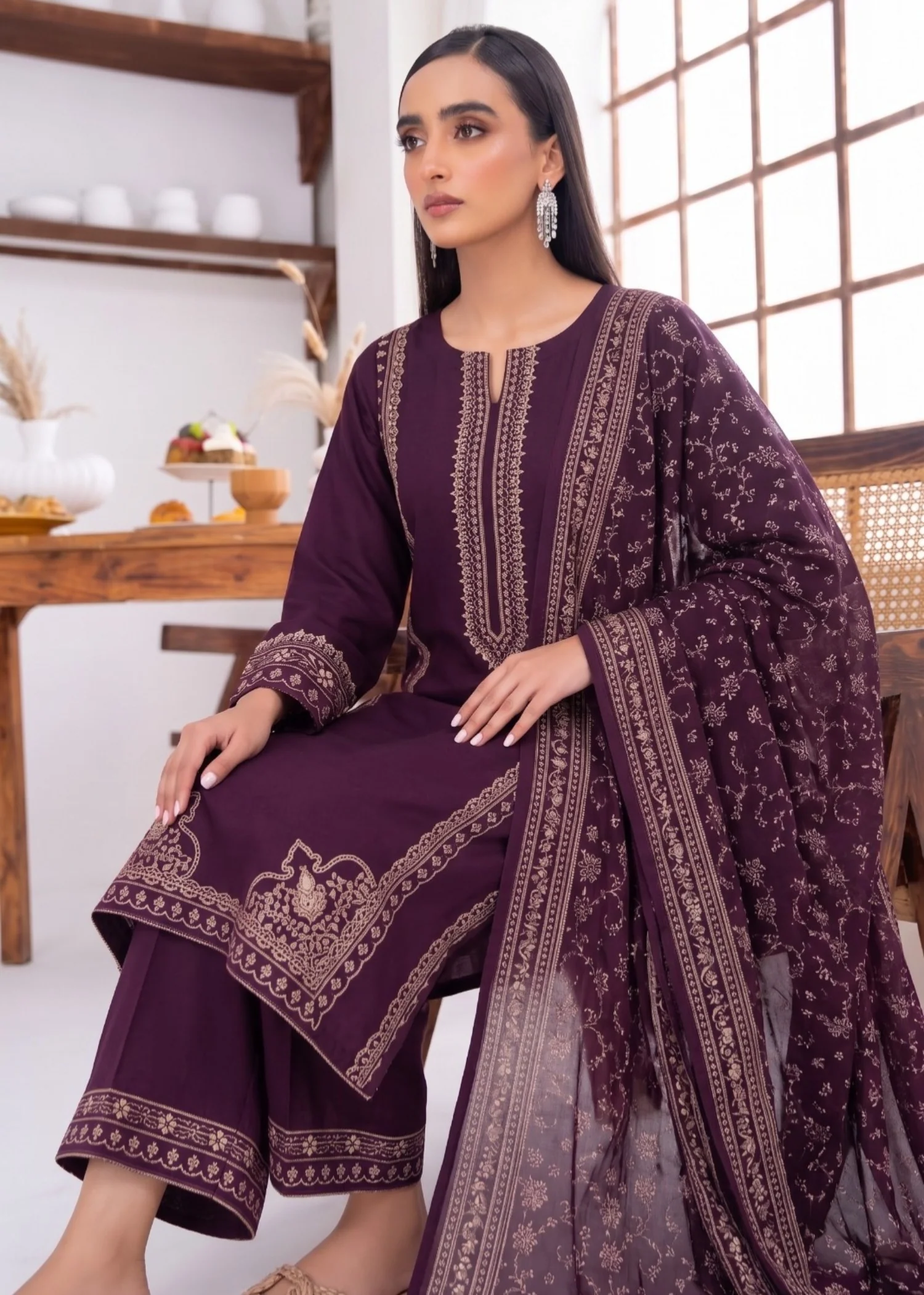 viscose Unstitched in Plum