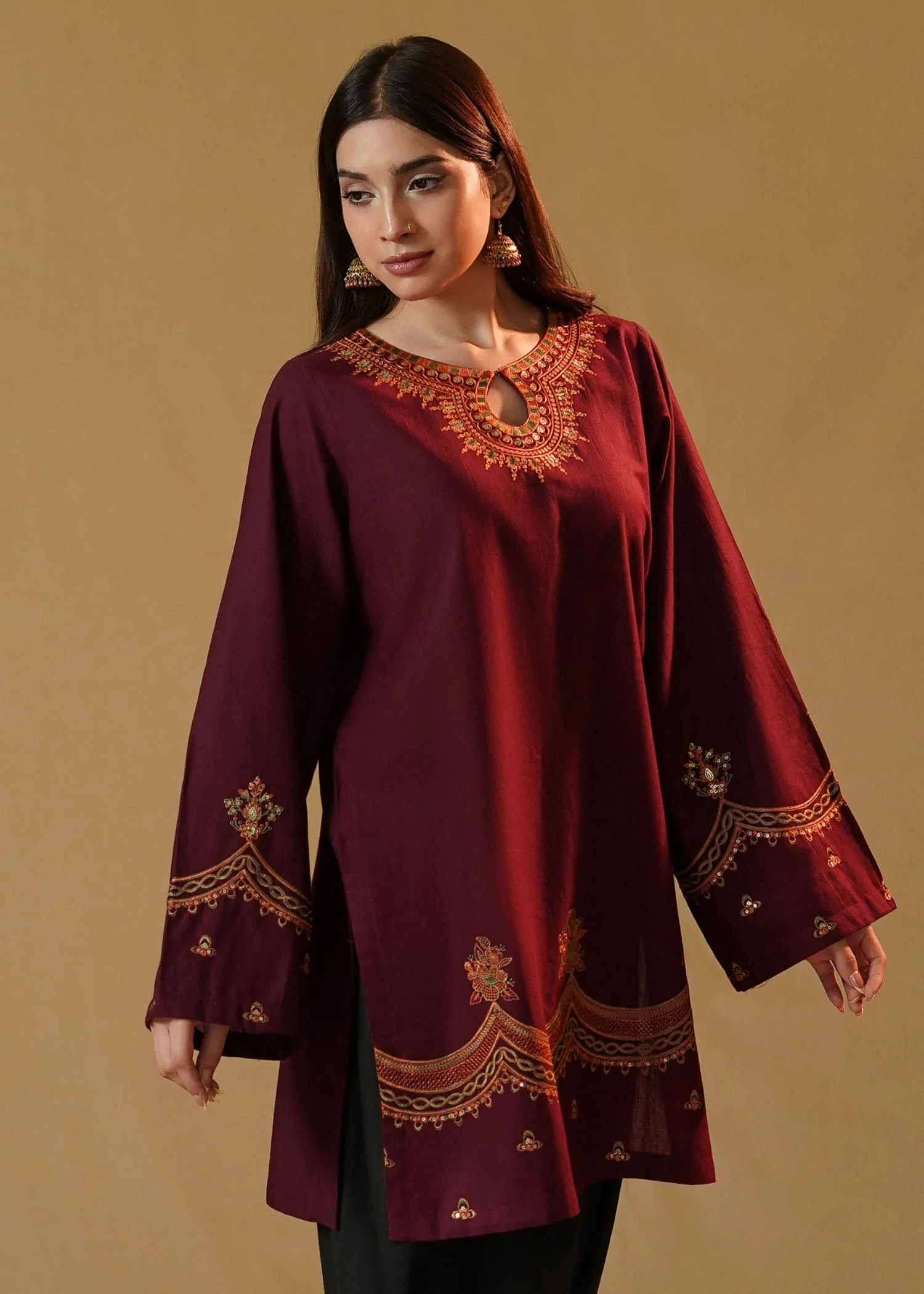 slub khaddar Kurta Set in Bottle green, plum purple - view 3