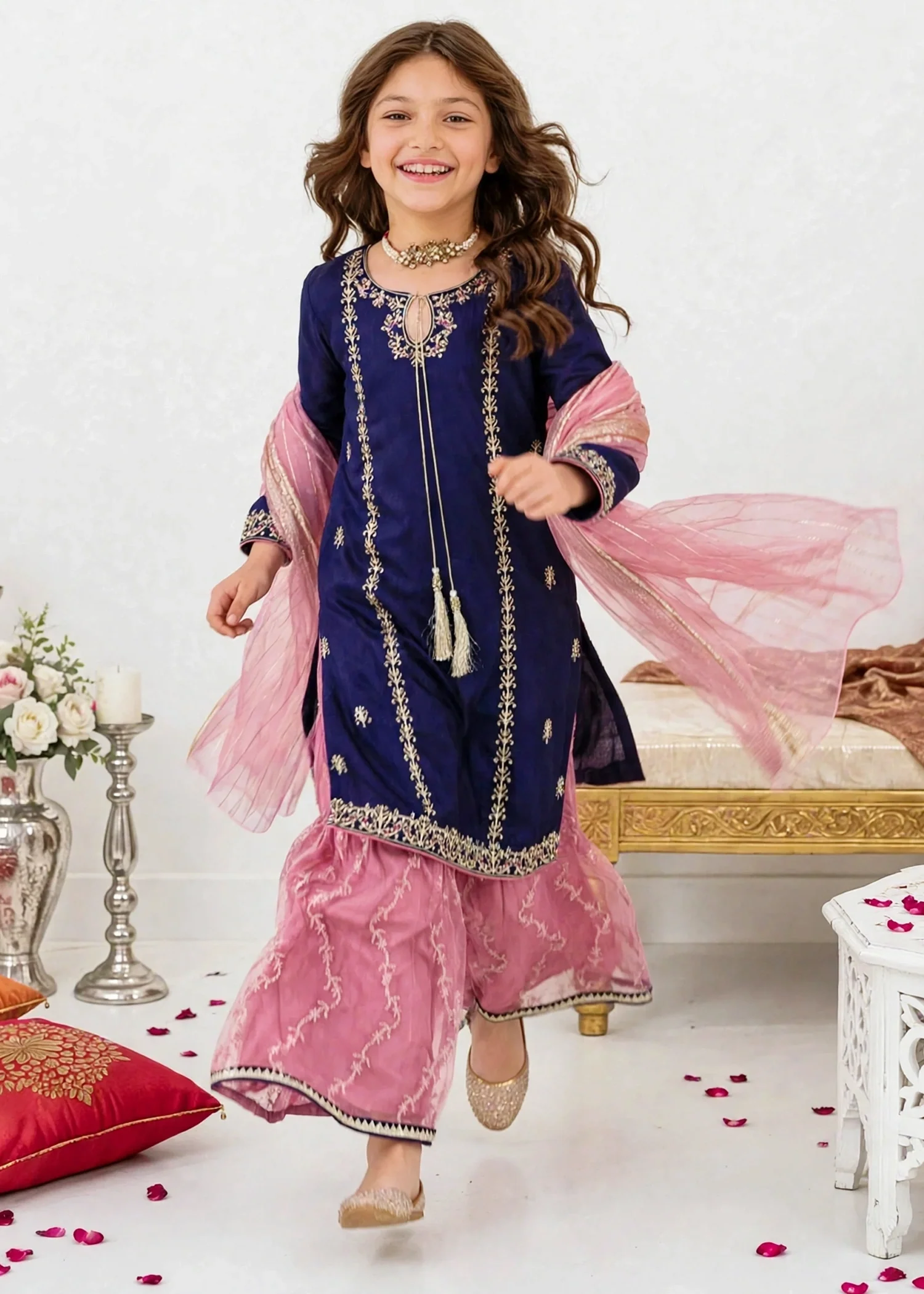 raw silk Gharara in Navy blue - view 8