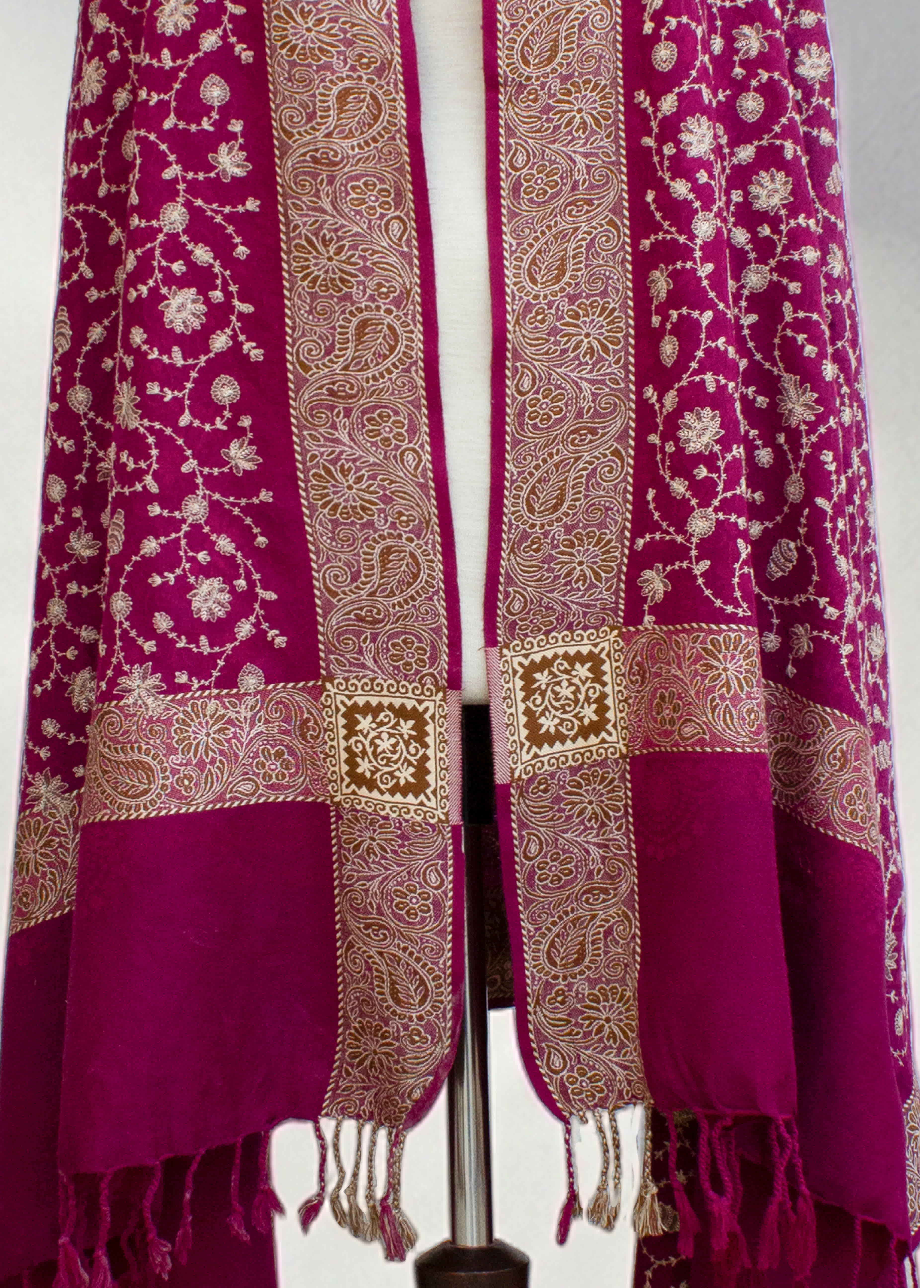 Shawl in Red violet Color by - Trendy Women Shawl IVO7111 - view 3