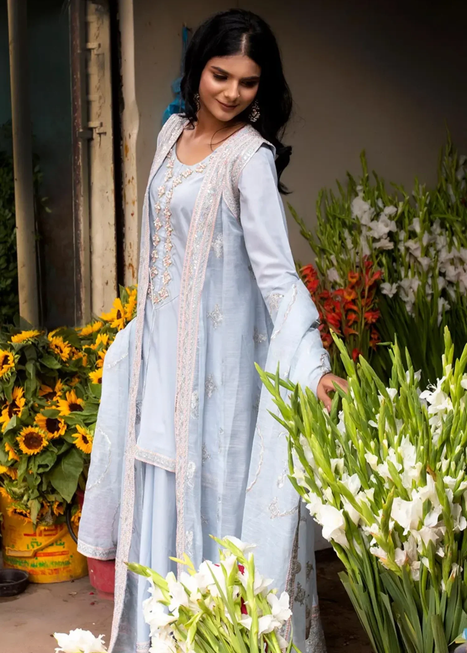 grip Gown in Sky blue - view 2