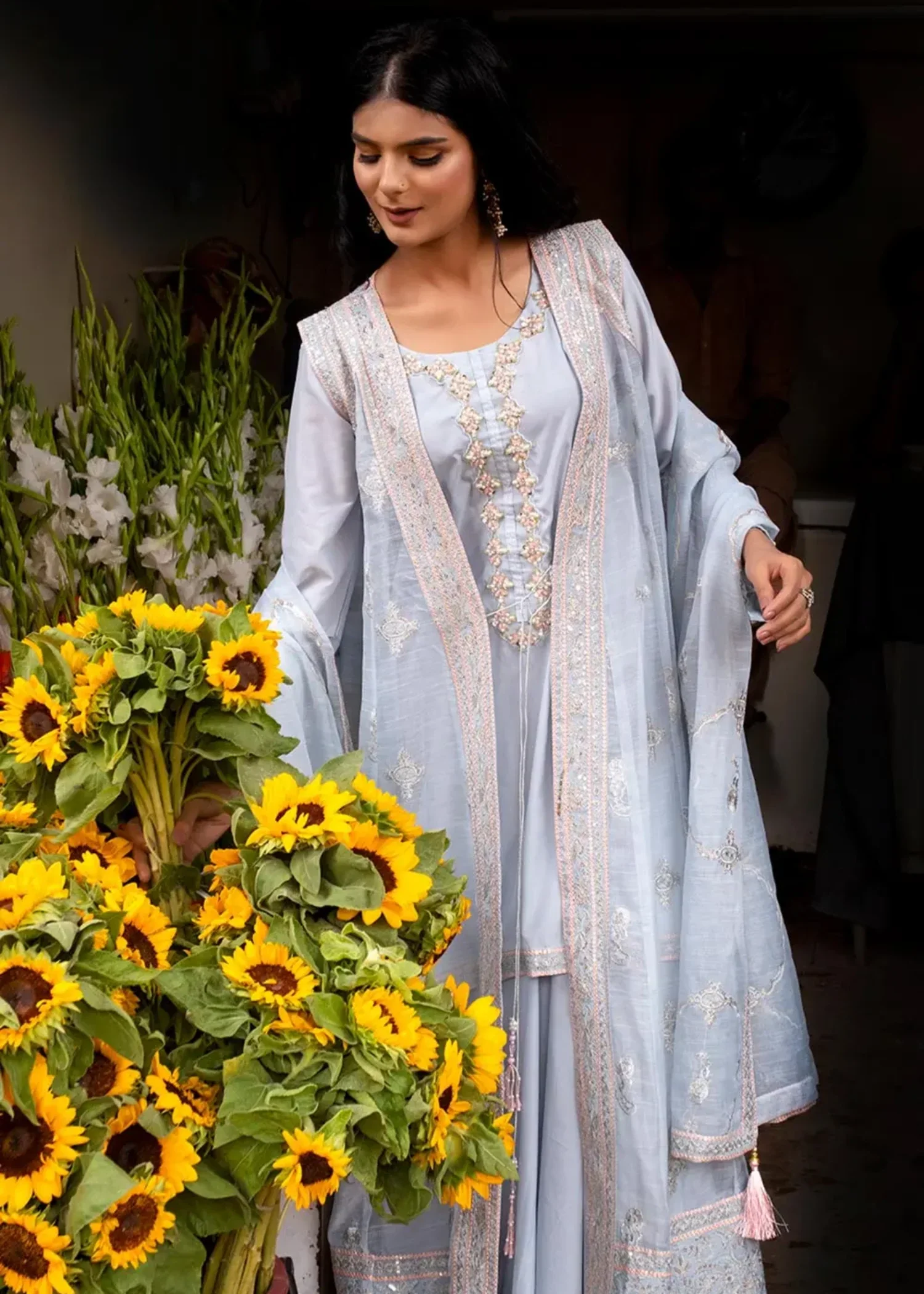 grip Gown in Sky blue - view 3