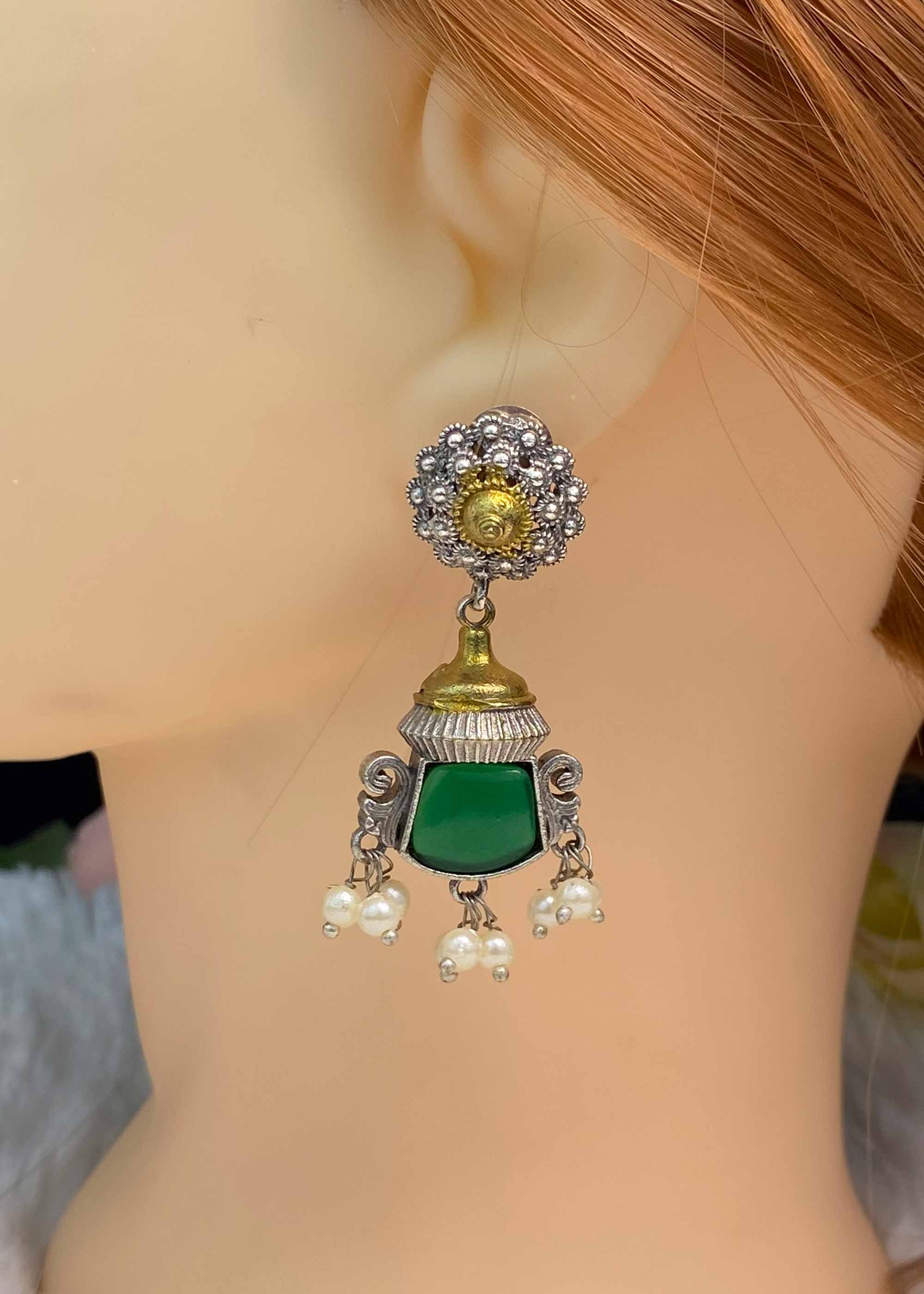 Earrings in Green Color by - Trendy Women Earrings MDR5958 - view 3