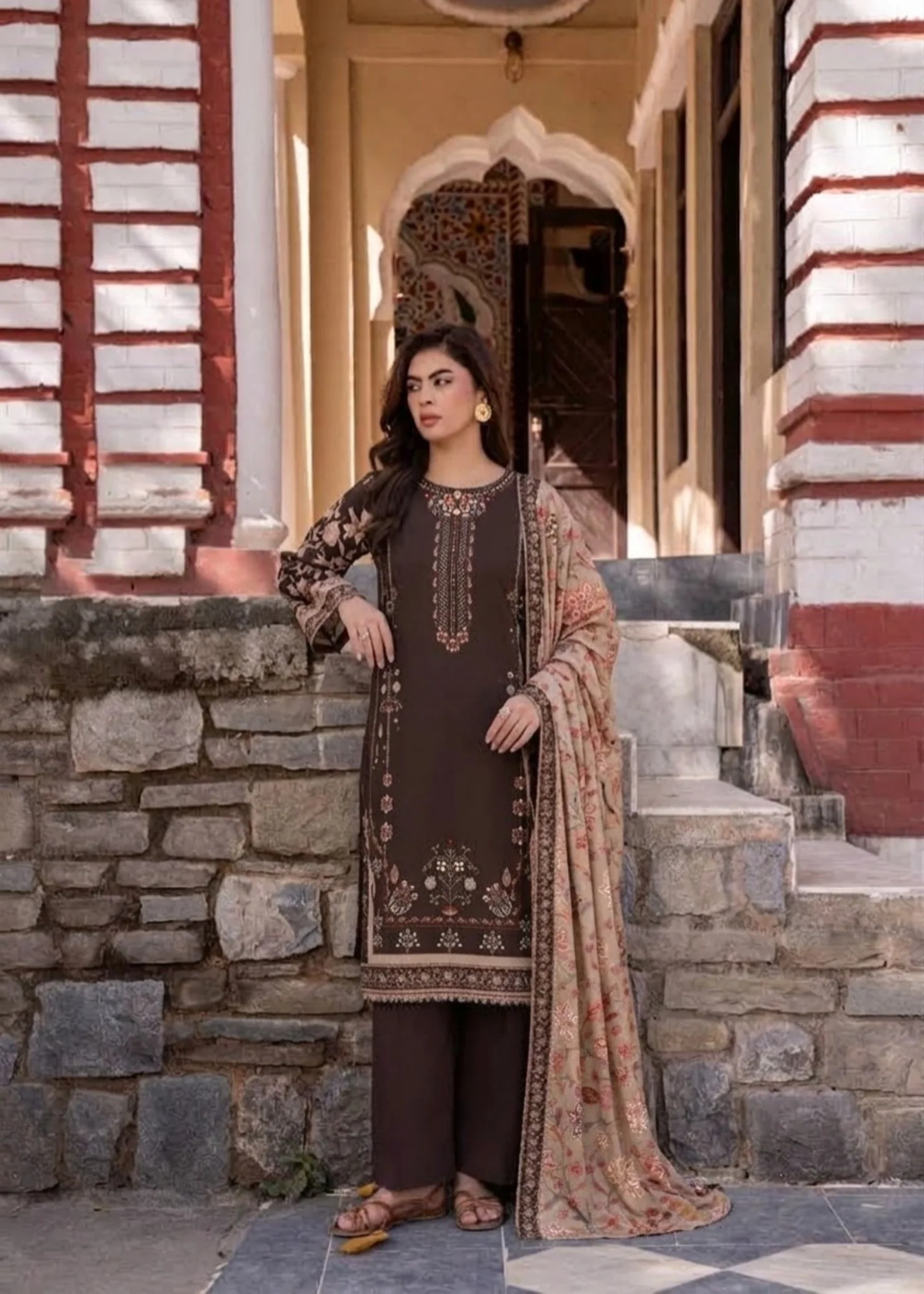 viscose Unstitched in Brown
