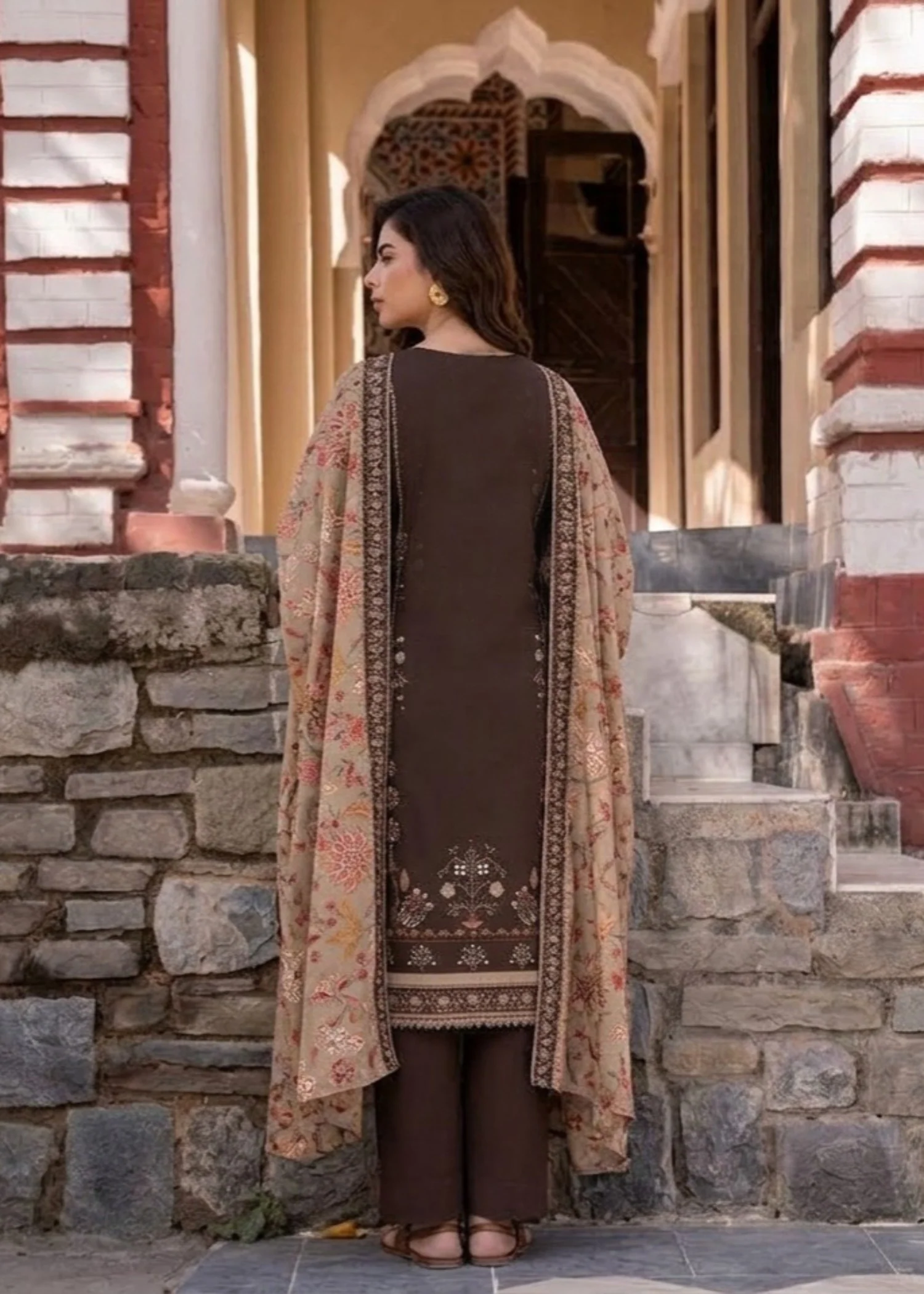 viscose Unstitched in Brown - view 2