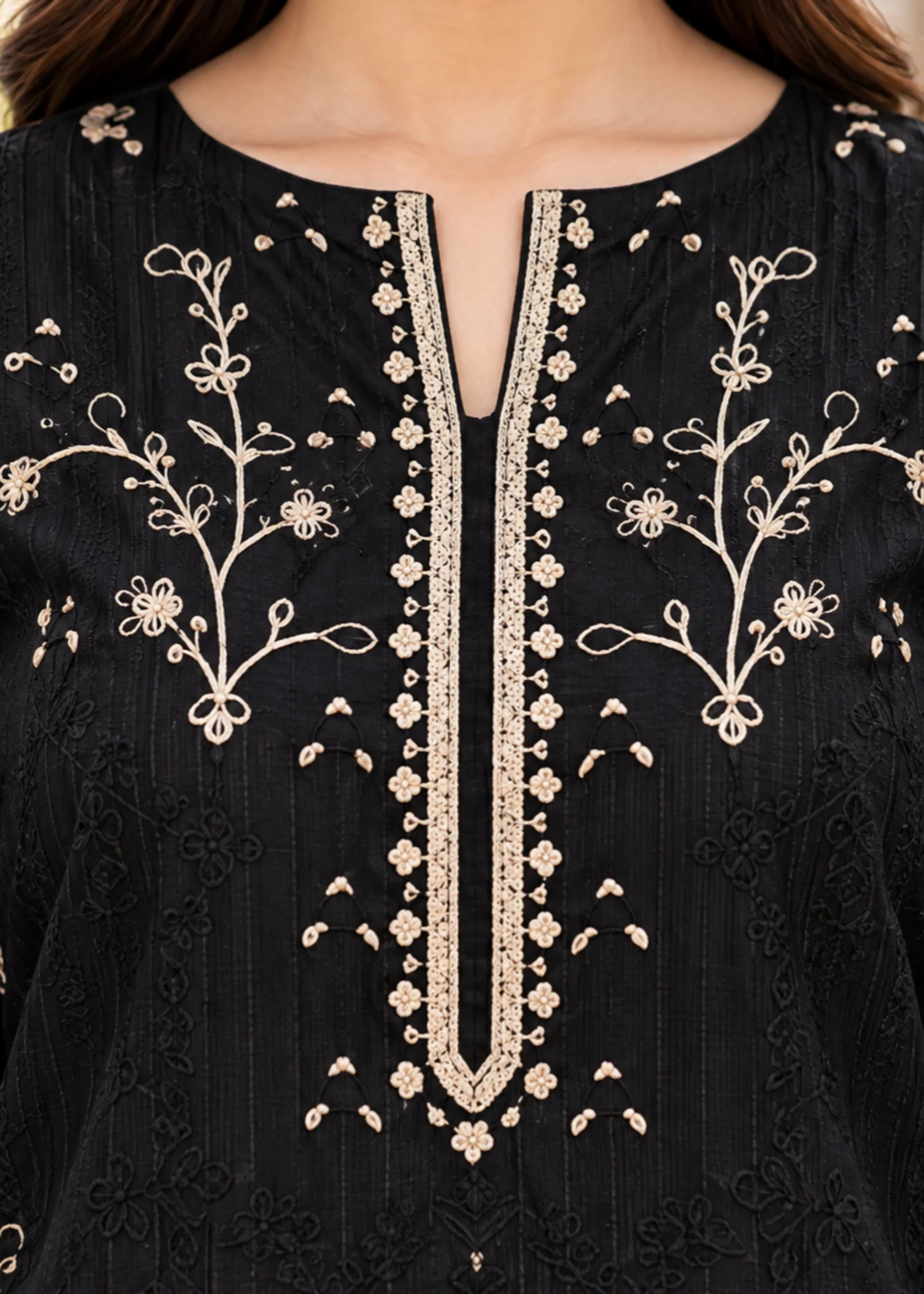 viscose Unstitched in Black - view 3