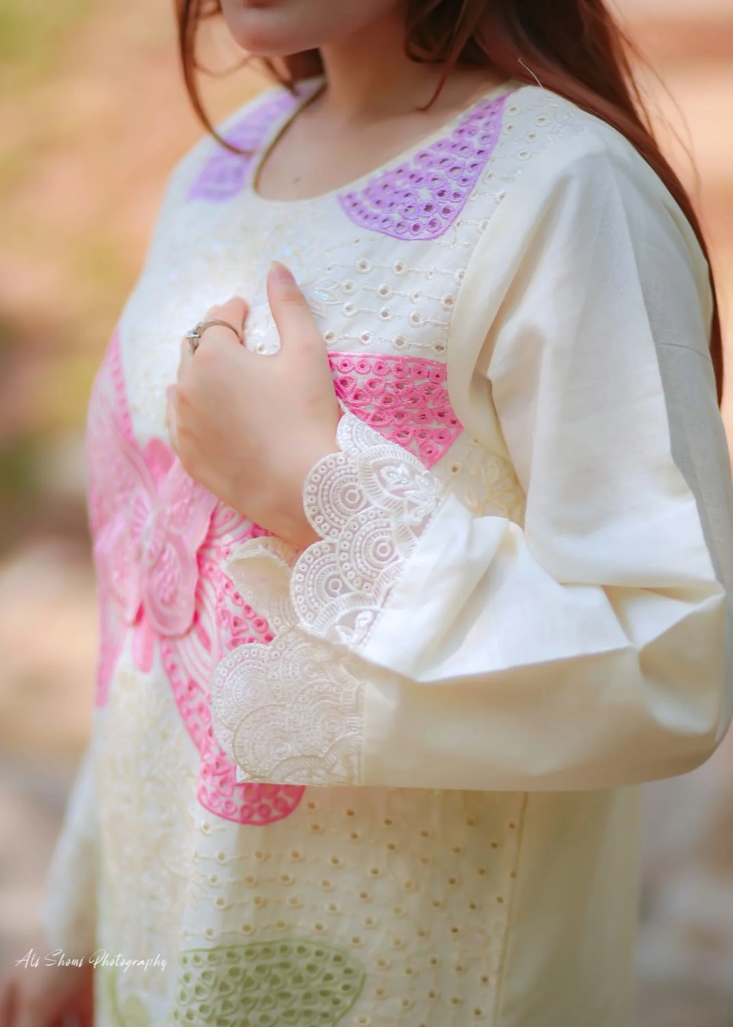 linen Kurta Set in Cream - view 3