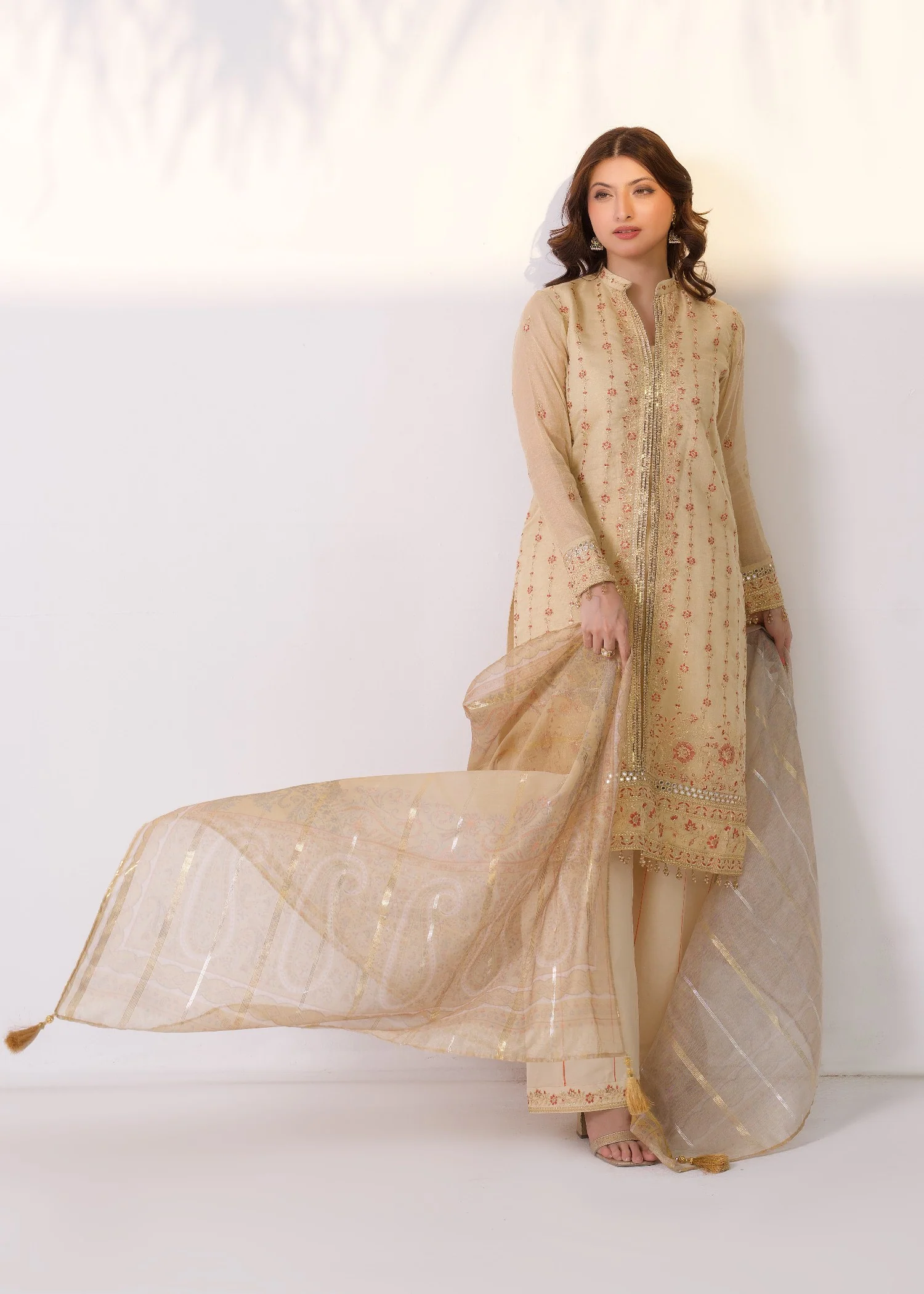 silk Unstitched in Beige - view 5