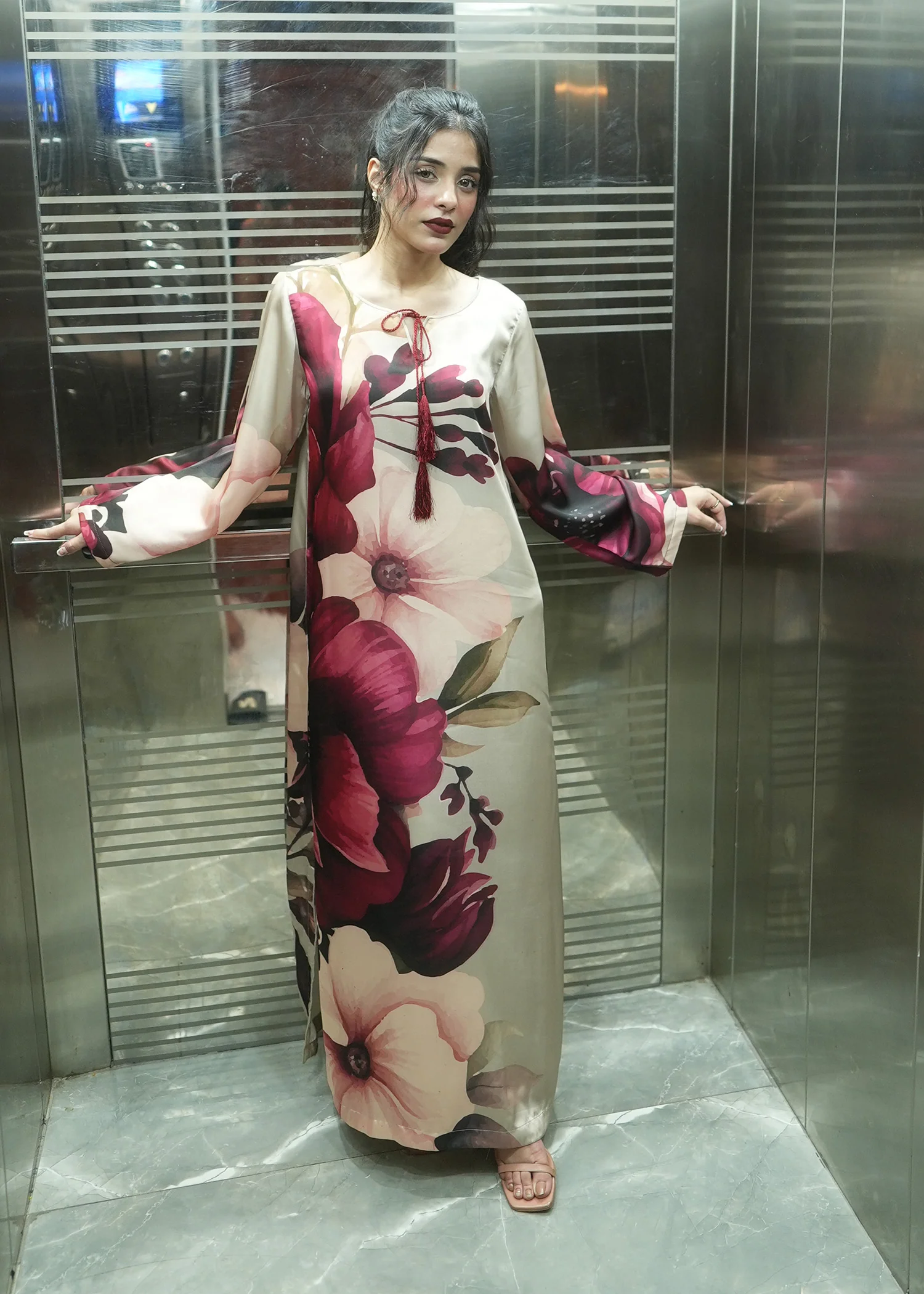 satin silk Kaftan in Multi - view 7