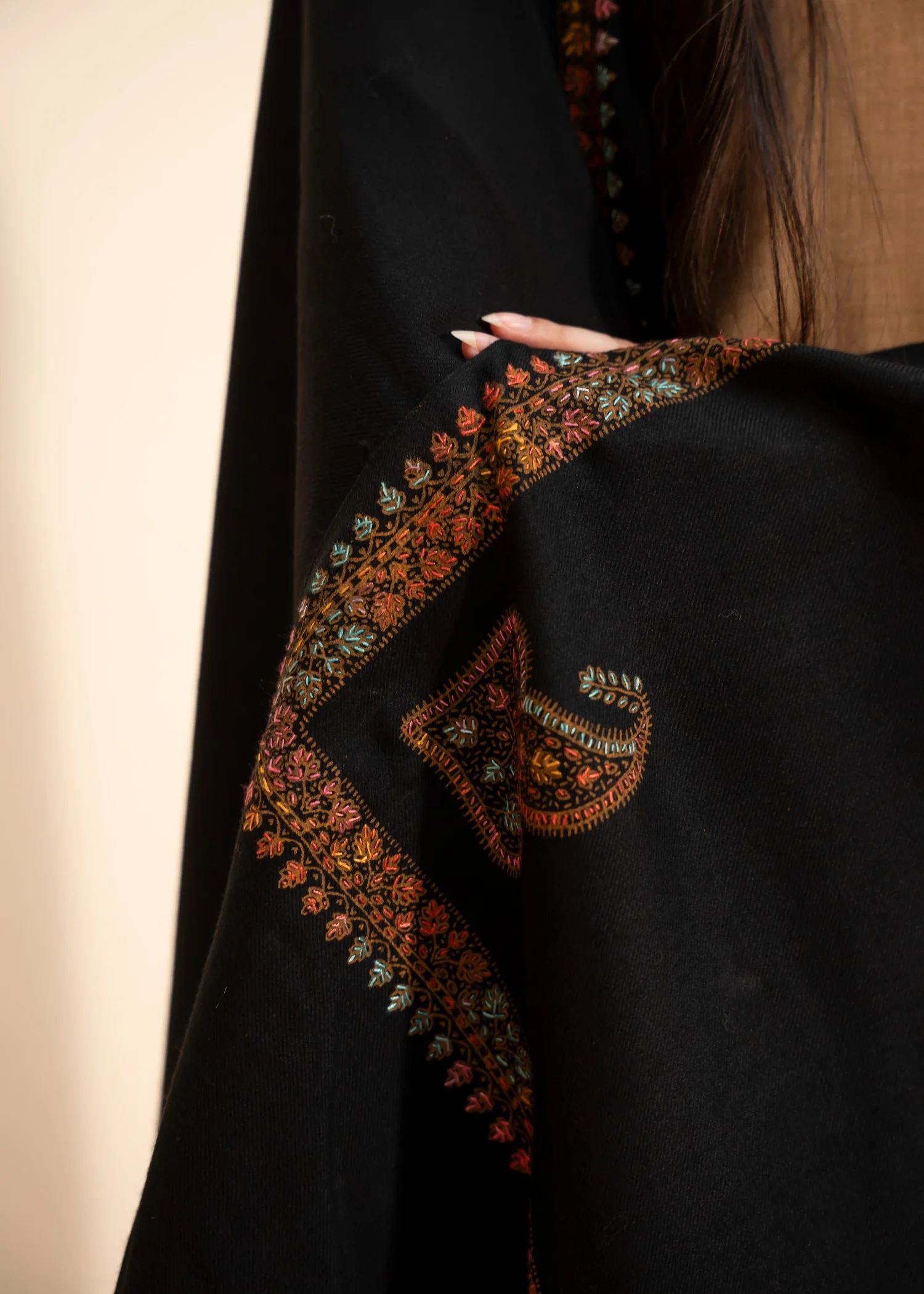 Shawl in Black Color by - Trendy Women Shawl UII2740 - view 6