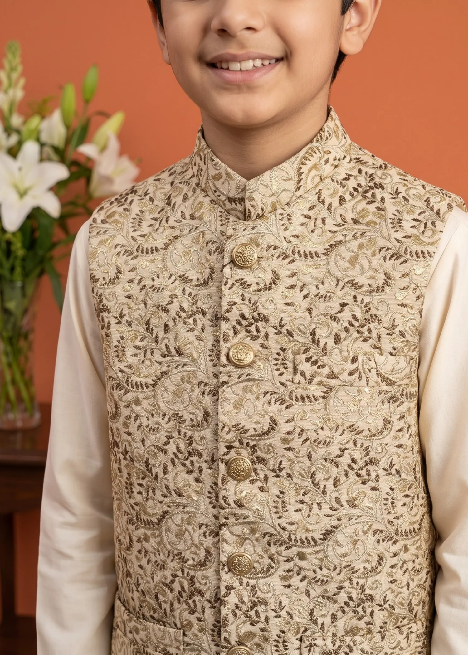 traditional jamawar Waistcoat in Gold - view 3