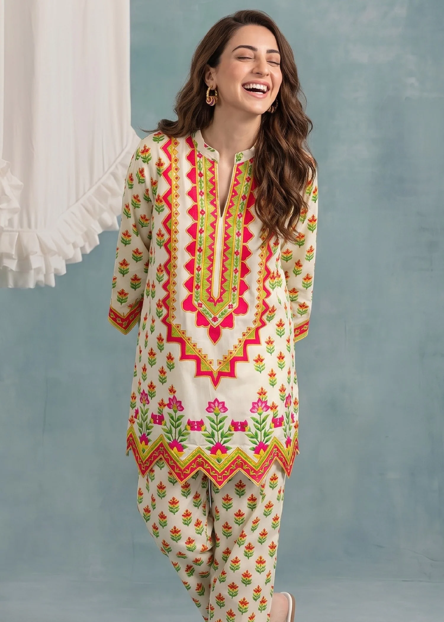 slub lawn Kurta Set in Cream - view 2