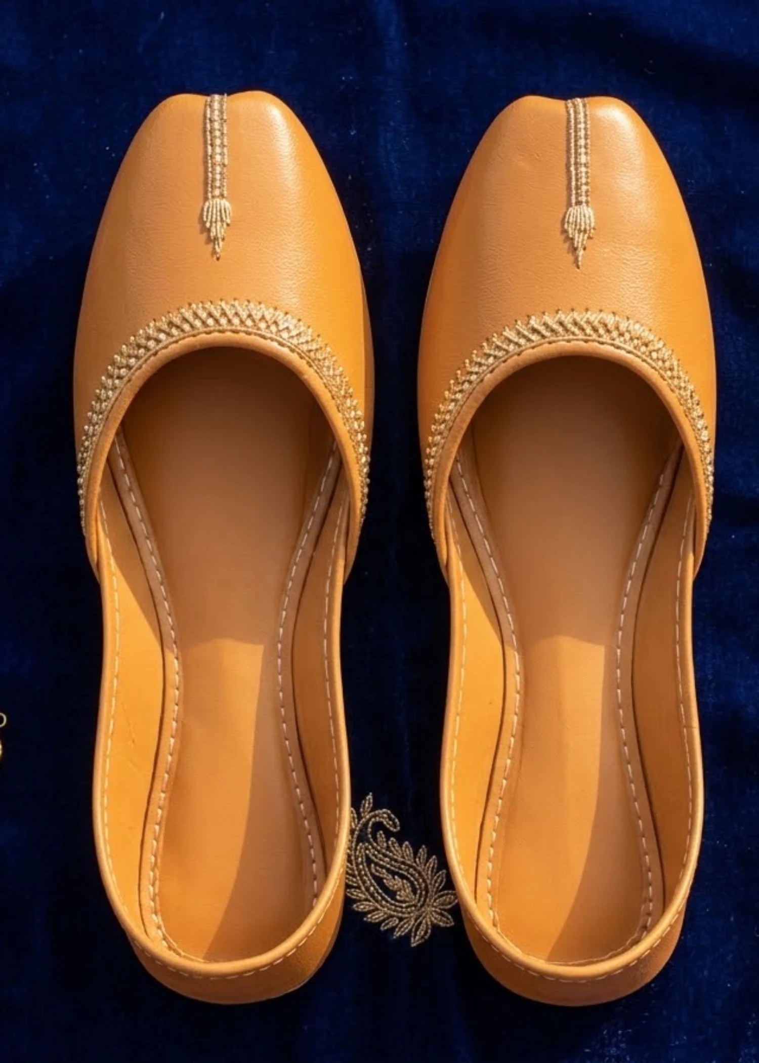 Khussa in Mustard by - High Quality Women Khussa NJK9103