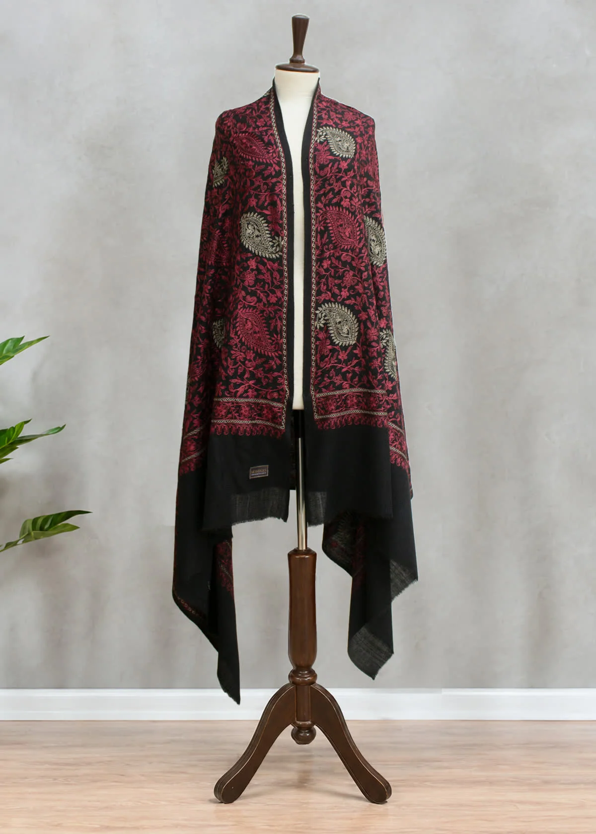 Shawl in Black, maroon Color by - Trendy Women Shawl XLB5448