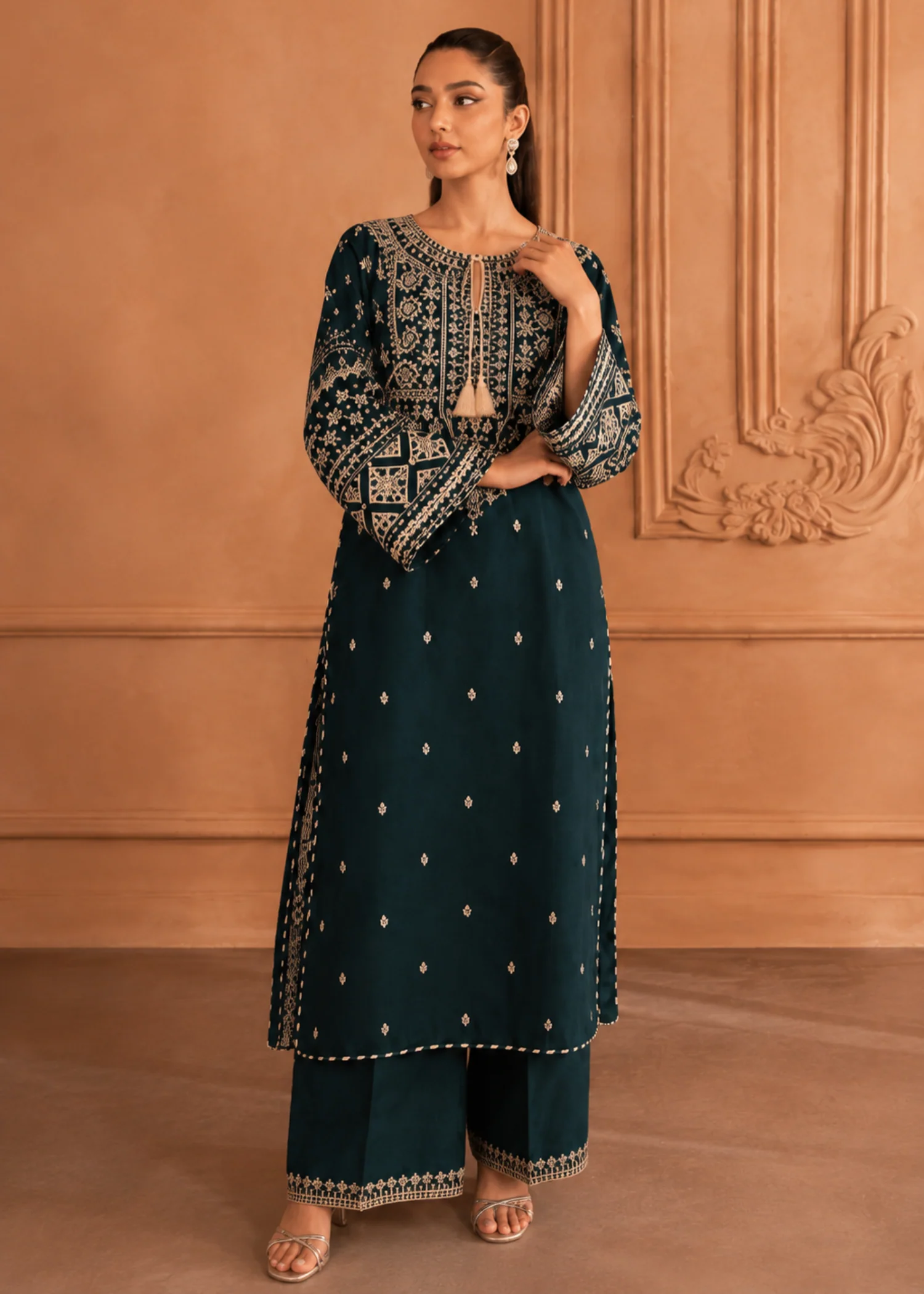 linen Kurta Set in Hunter green - view 5
