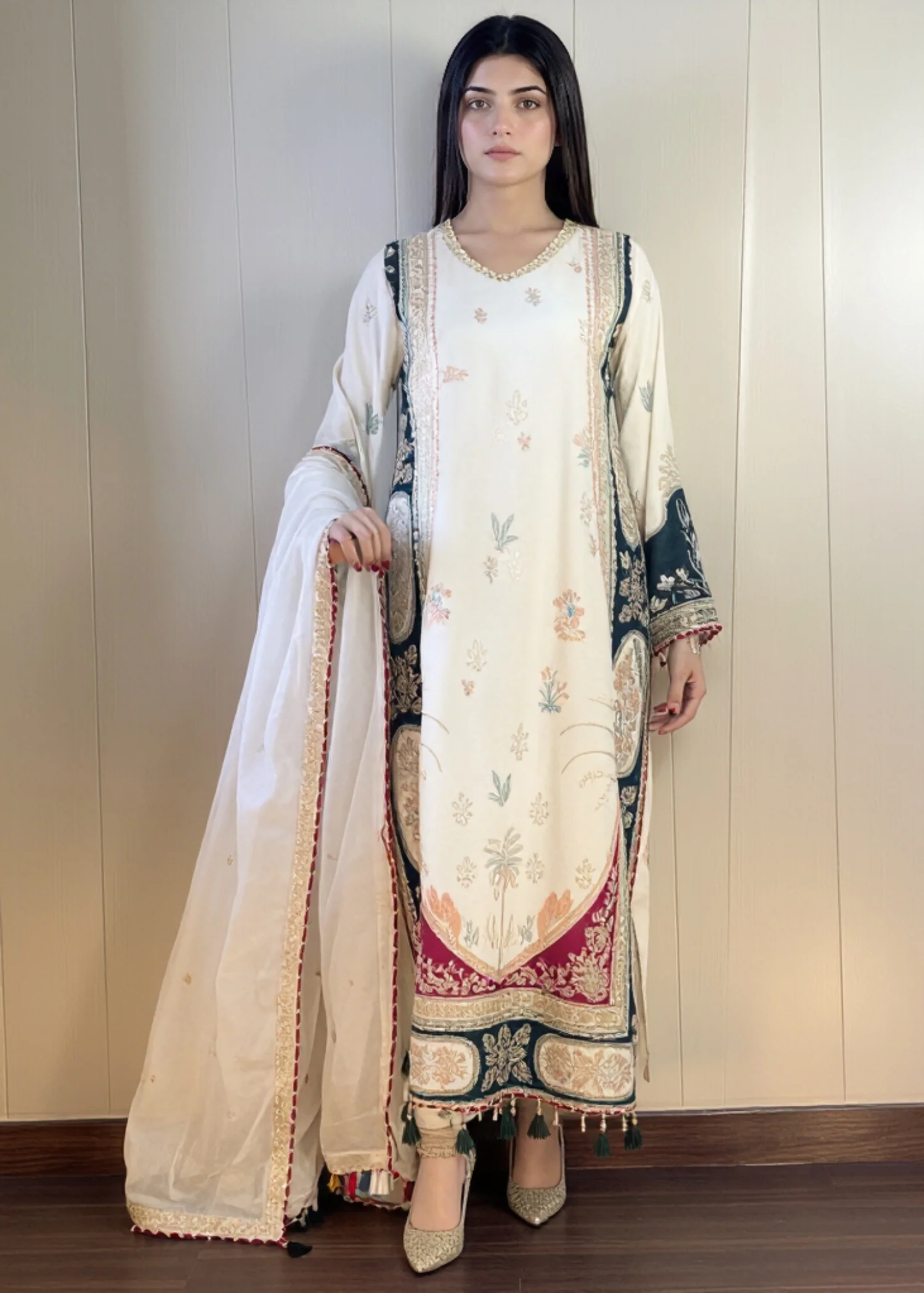 raw silk Kaftan in Off-white - view 3