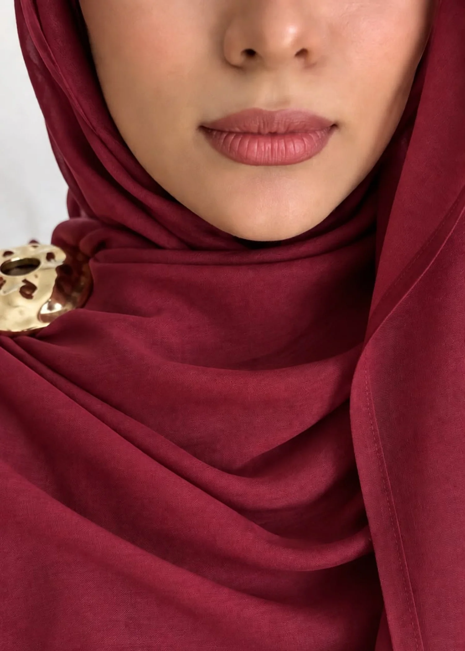 viscose modal Hijab in Berry red - view 3